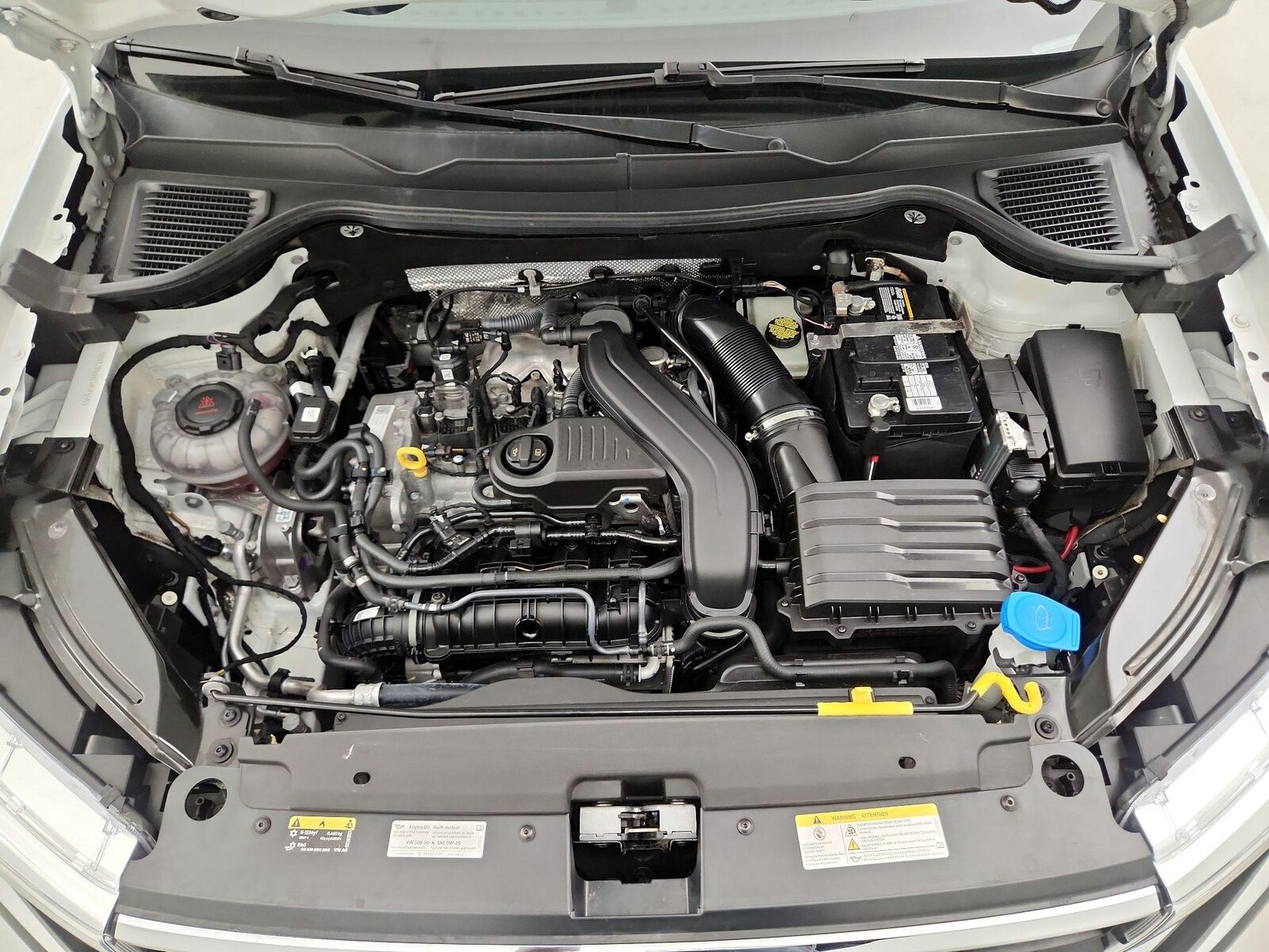 2022 Volkswagen Taos SE - Photo 23