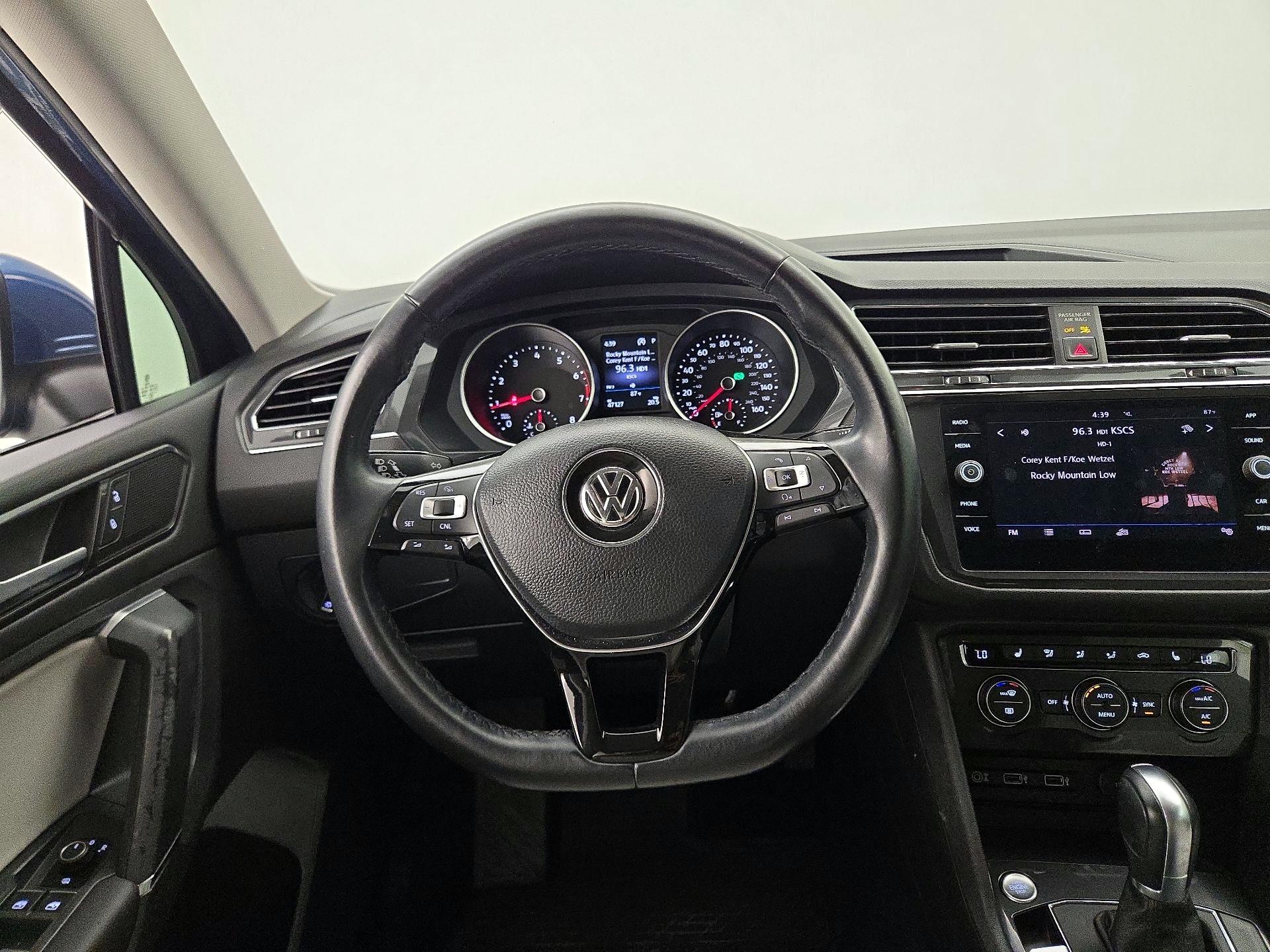 Thumbnail: 2018 Volkswagen Tiguan - 10