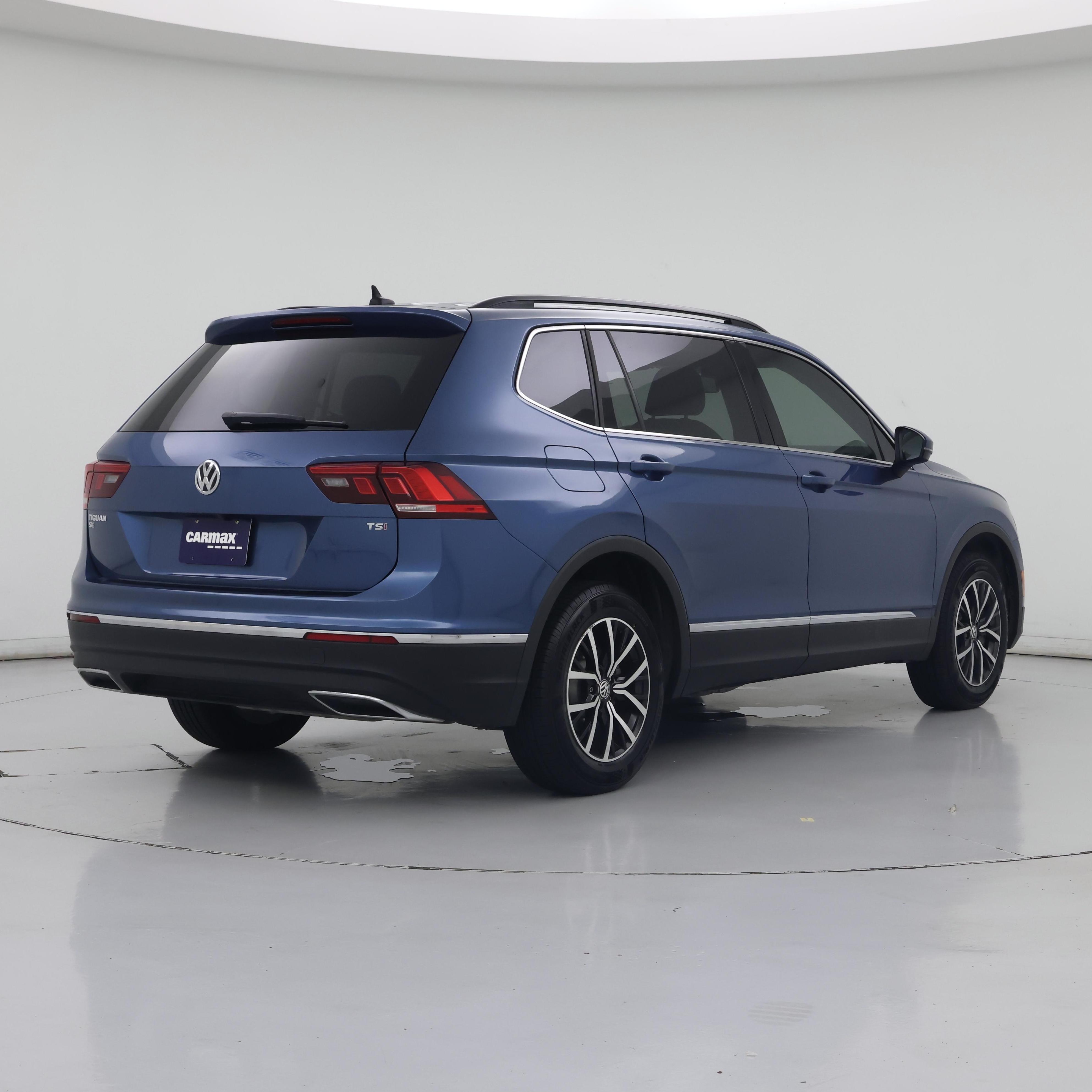 Thumbnail: 2018 Volkswagen Tiguan - 8