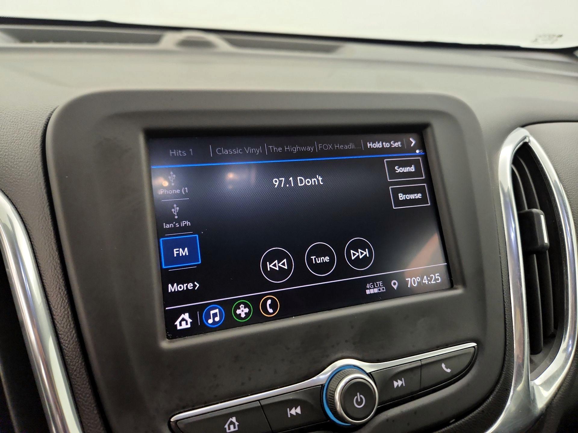 Thumbnail: 2020 Chevrolet Equinox - 15