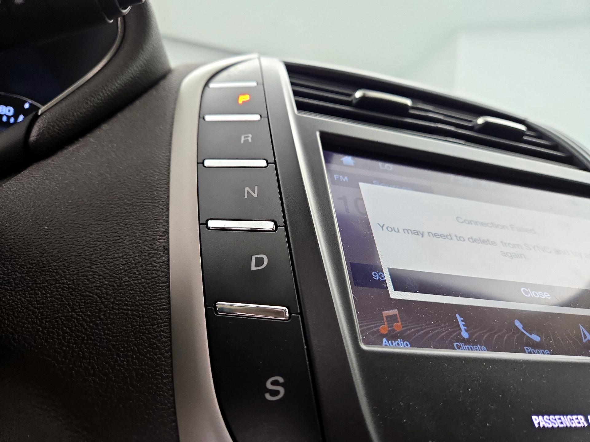 Thumbnail: 2019 Lincoln MKC - 18