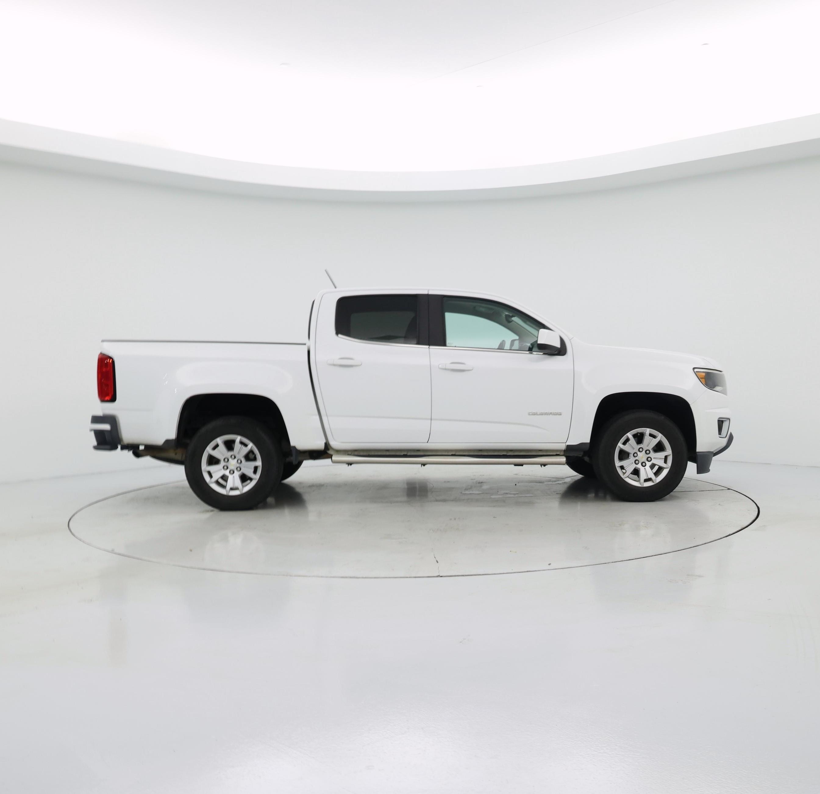 Thumbnail: 2019 Chevrolet Colorado - 7