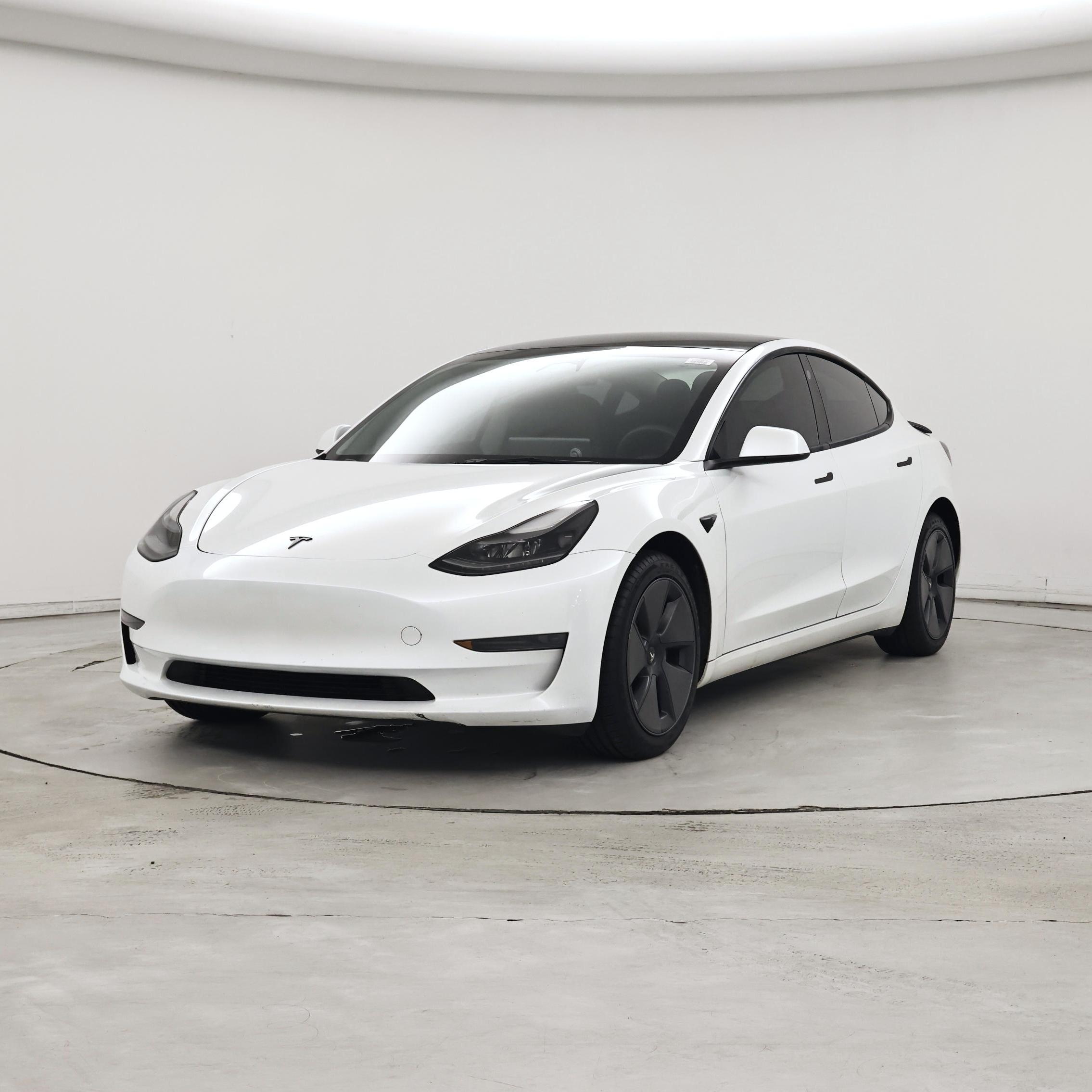 Thumbnail: 2023 Tesla Model 3 - 4