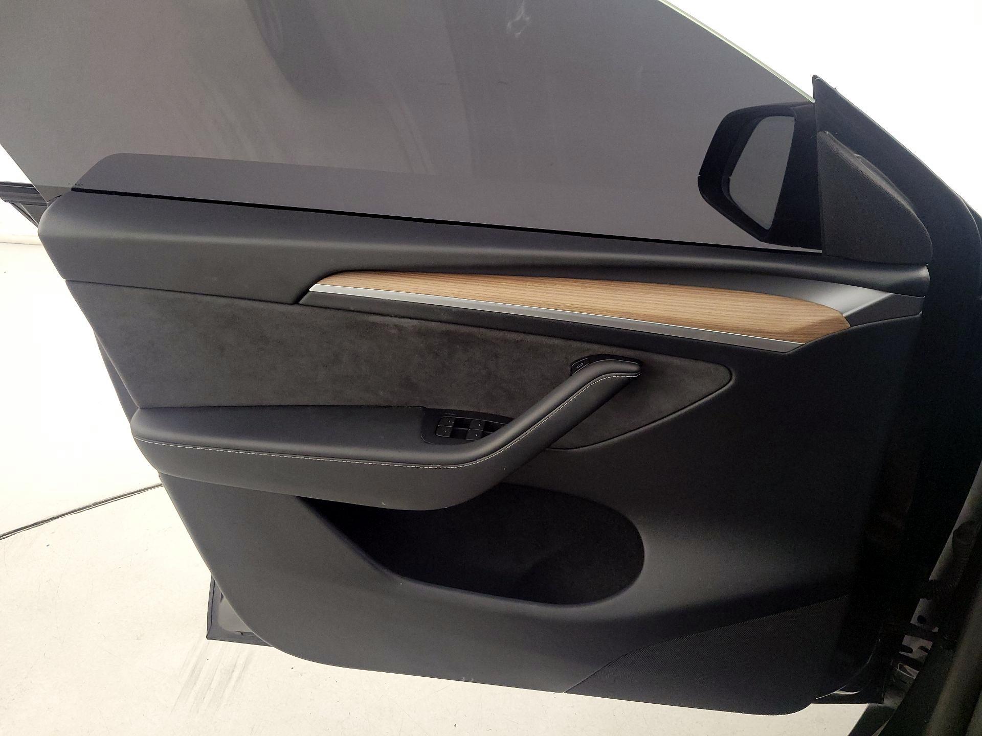 Thumbnail: 2024 Tesla Model Y - 12