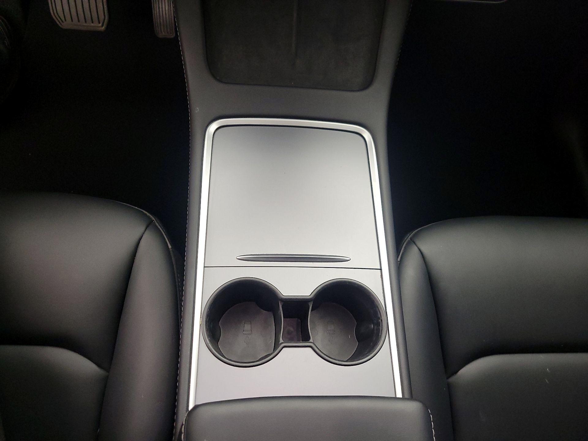 Thumbnail: 2024 Tesla Model Y - 17