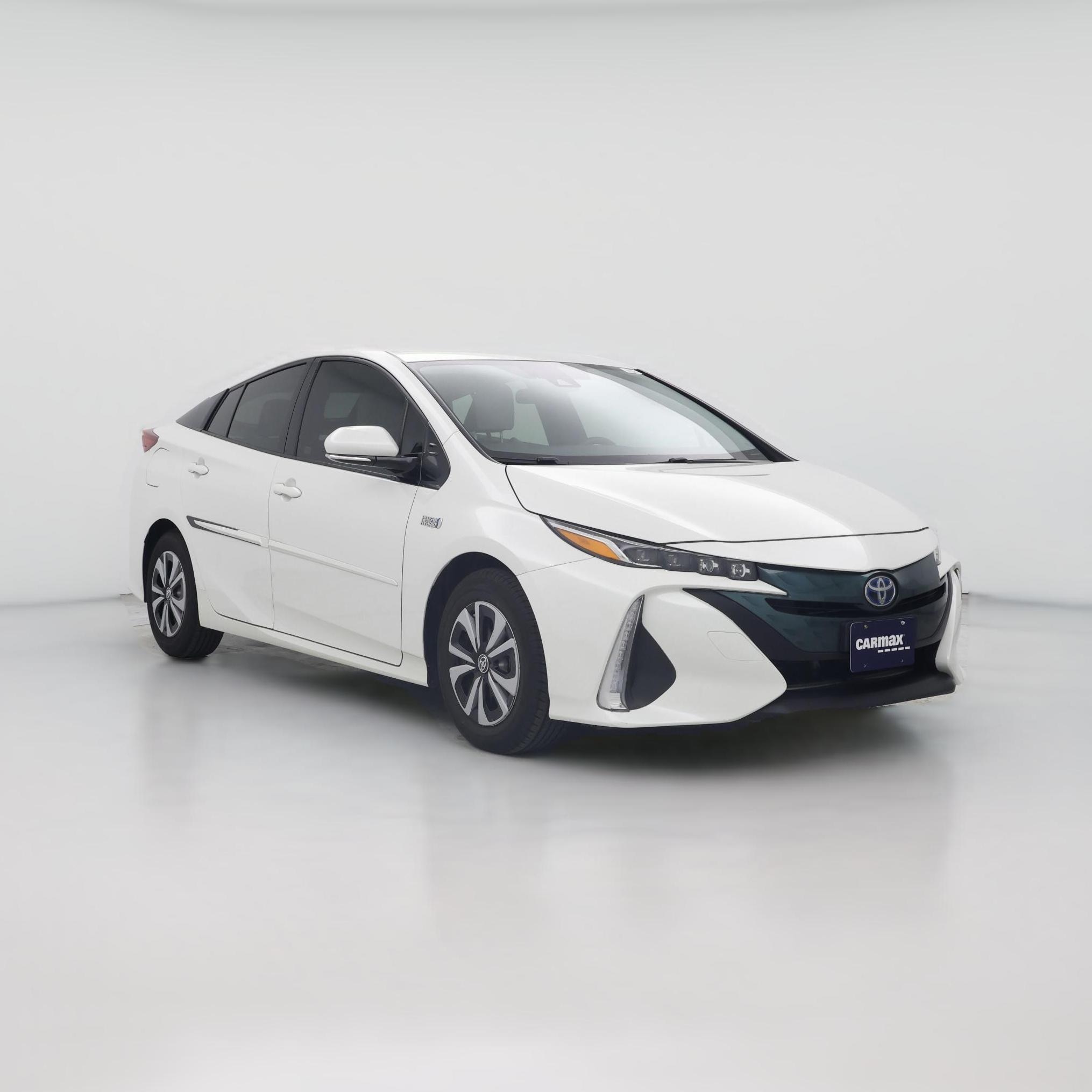 Thumbnail: 2018 Toyota Prius Prime - 1