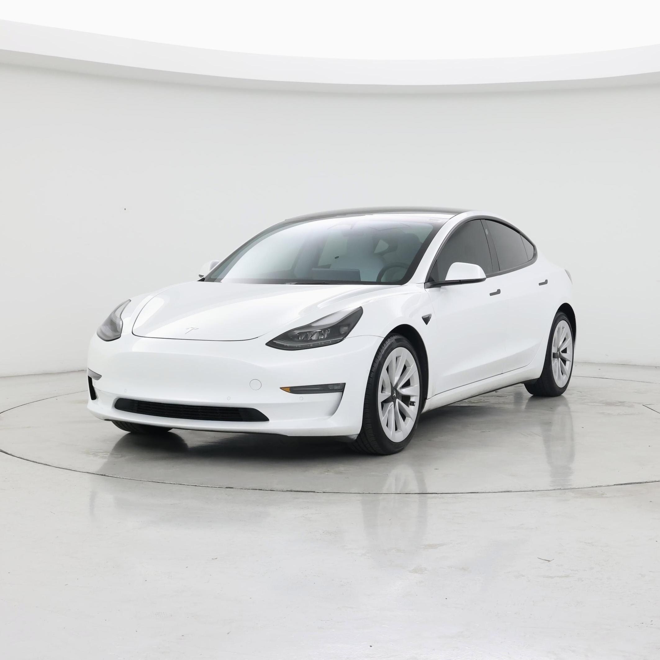 Thumbnail: 2022 Tesla Model 3 - 4