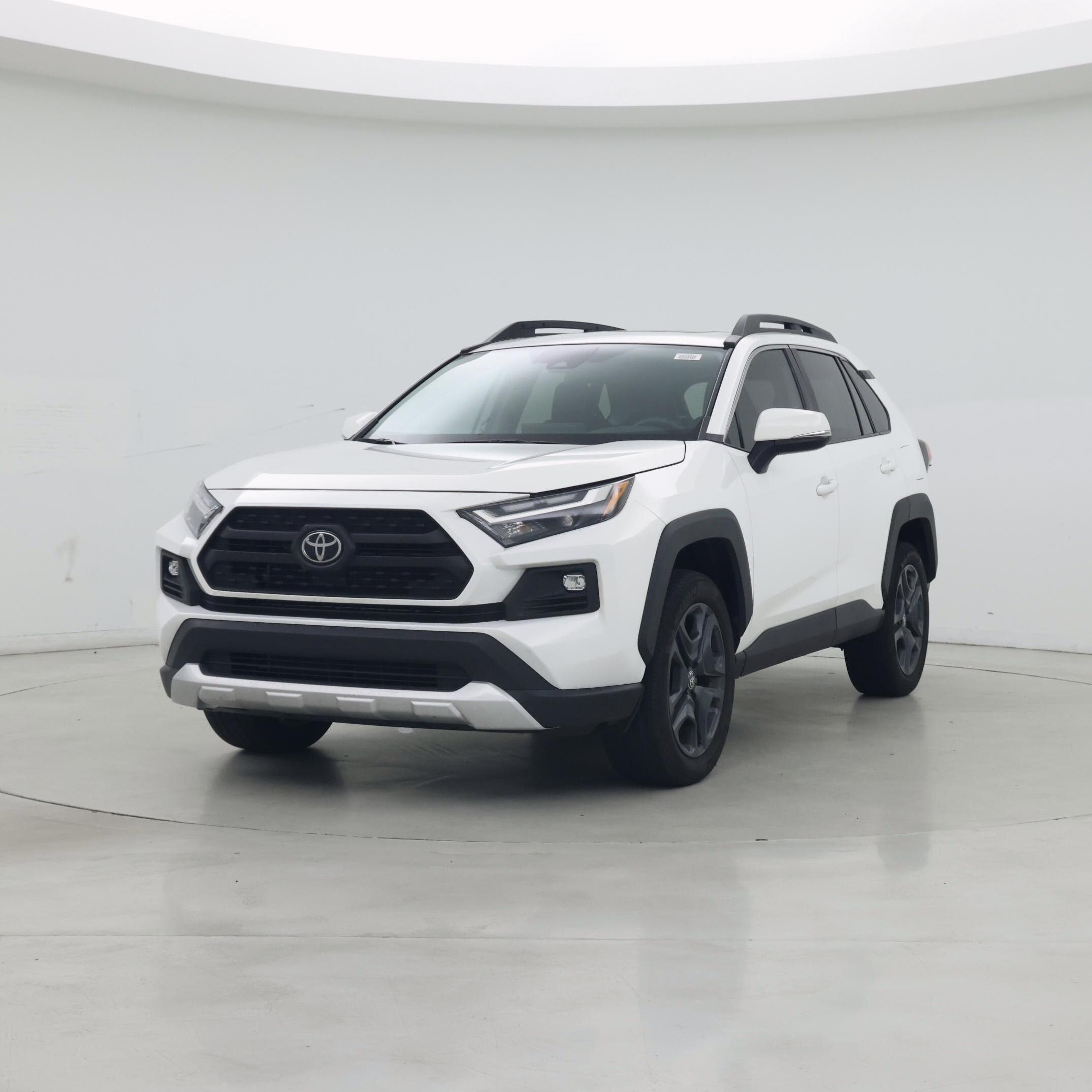 Thumbnail: 2022 Toyota RAV4 - 4