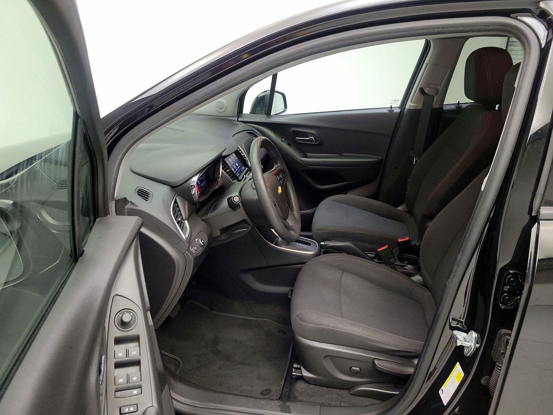 Thumbnail: 2021 Chevrolet Trax - 11