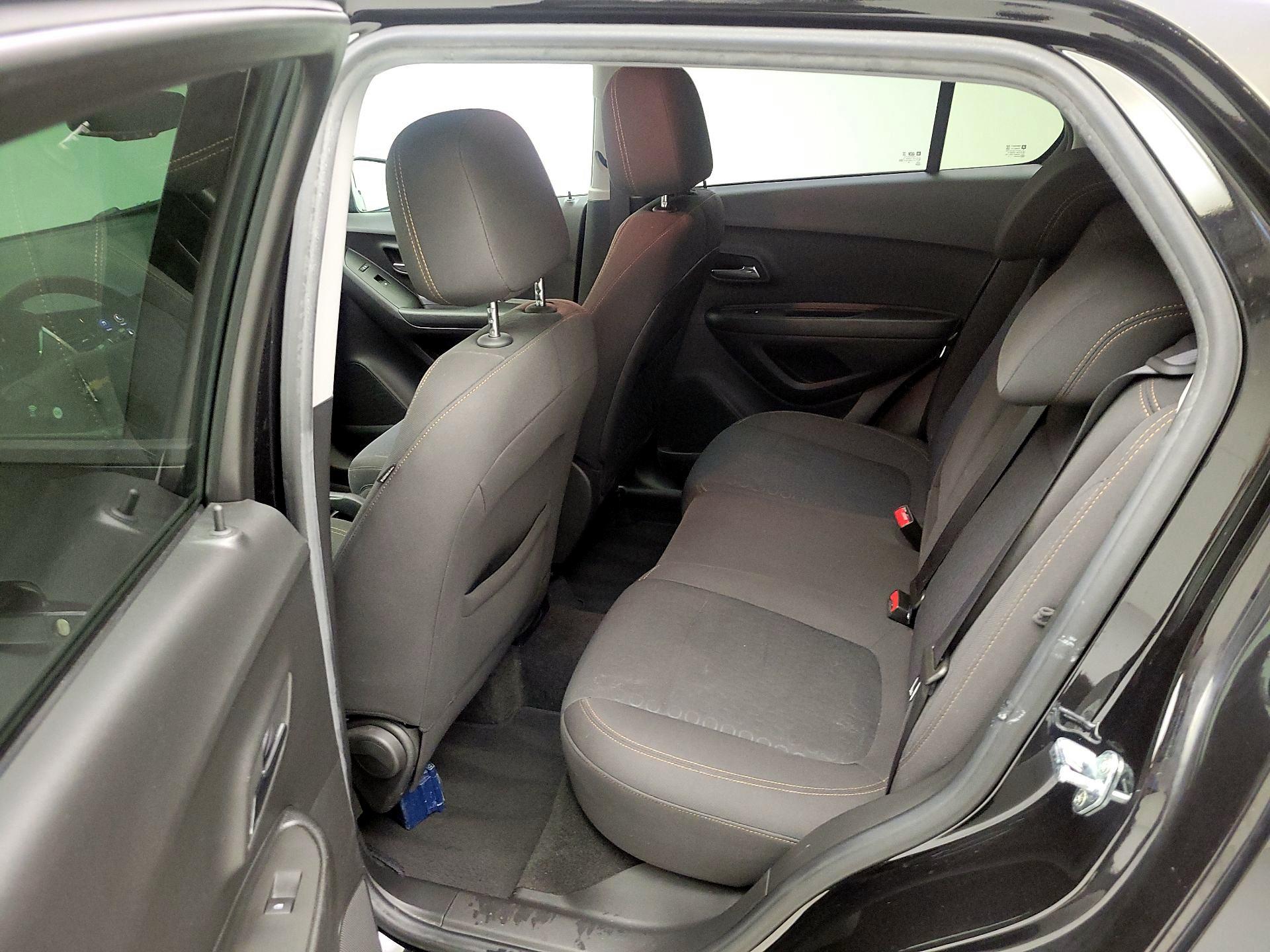 Thumbnail: 2021 Chevrolet Trax - 19