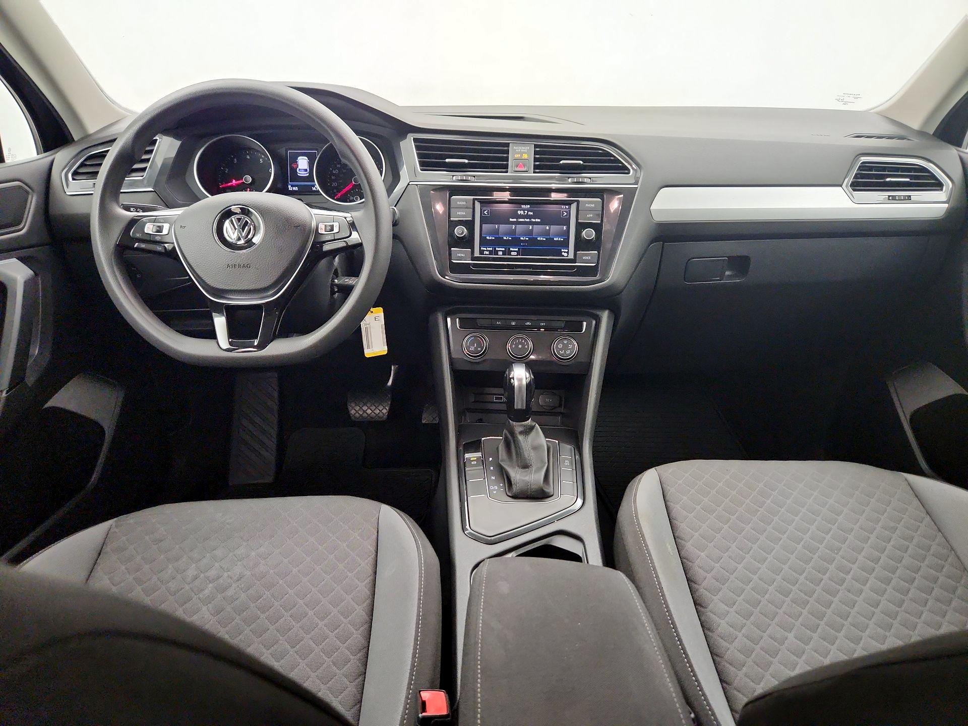 Thumbnail: 2019 Volkswagen Tiguan - 9