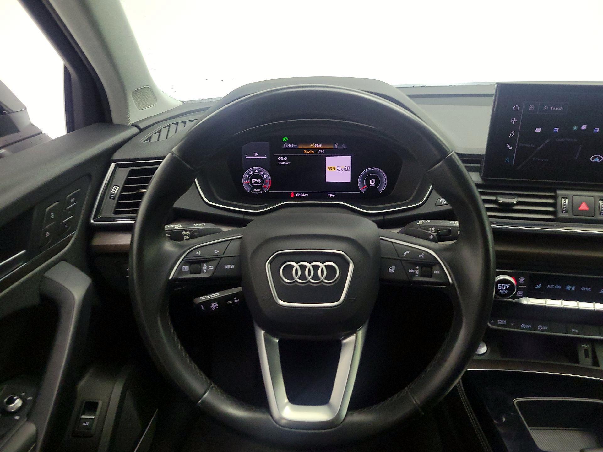 Thumbnail: 2022 Audi Q5 - 10