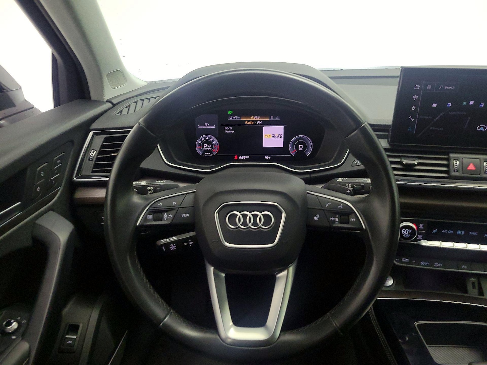 2022 Audi Q5 Premium Plus - Photo 11
