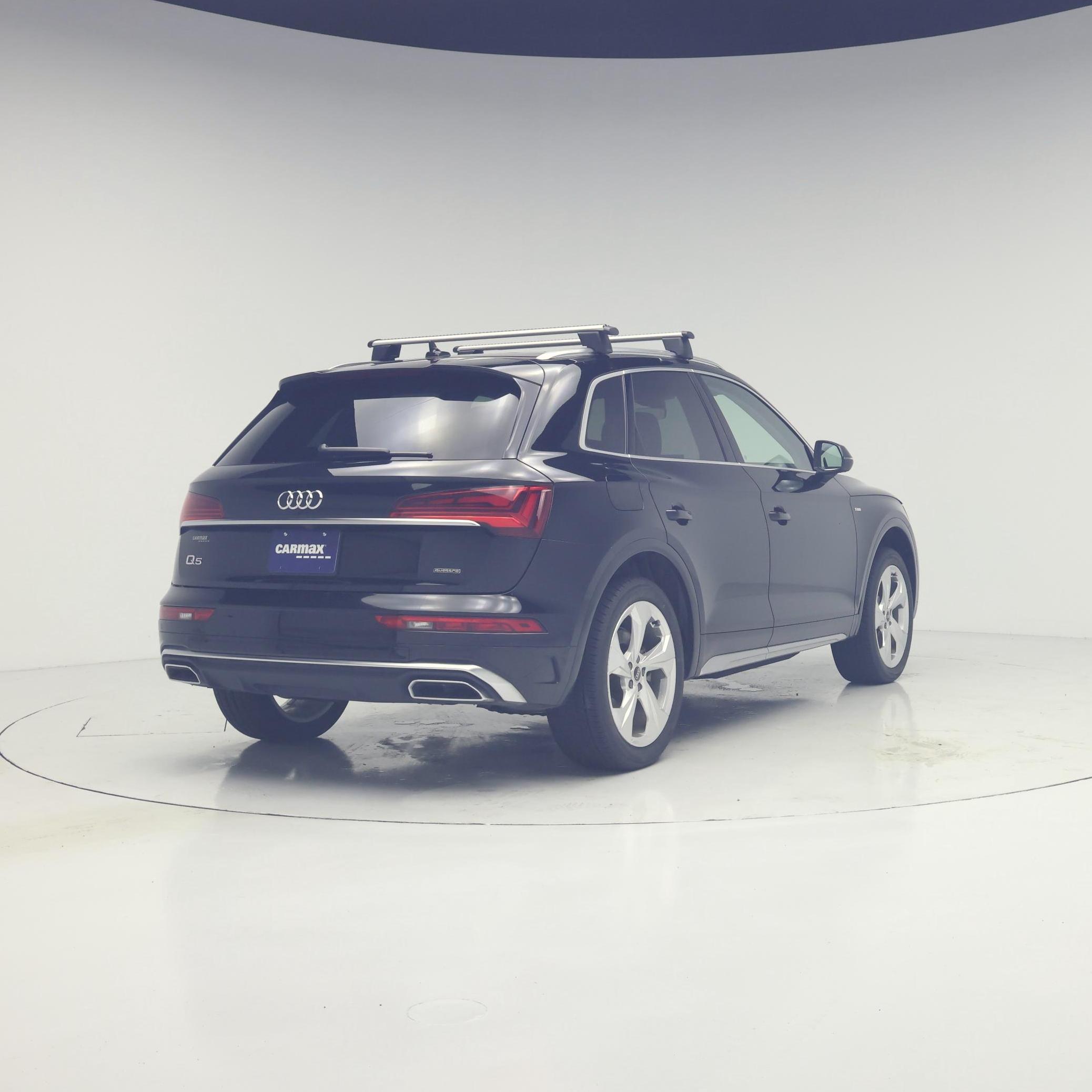 Thumbnail: 2022 Audi Q5 - 8