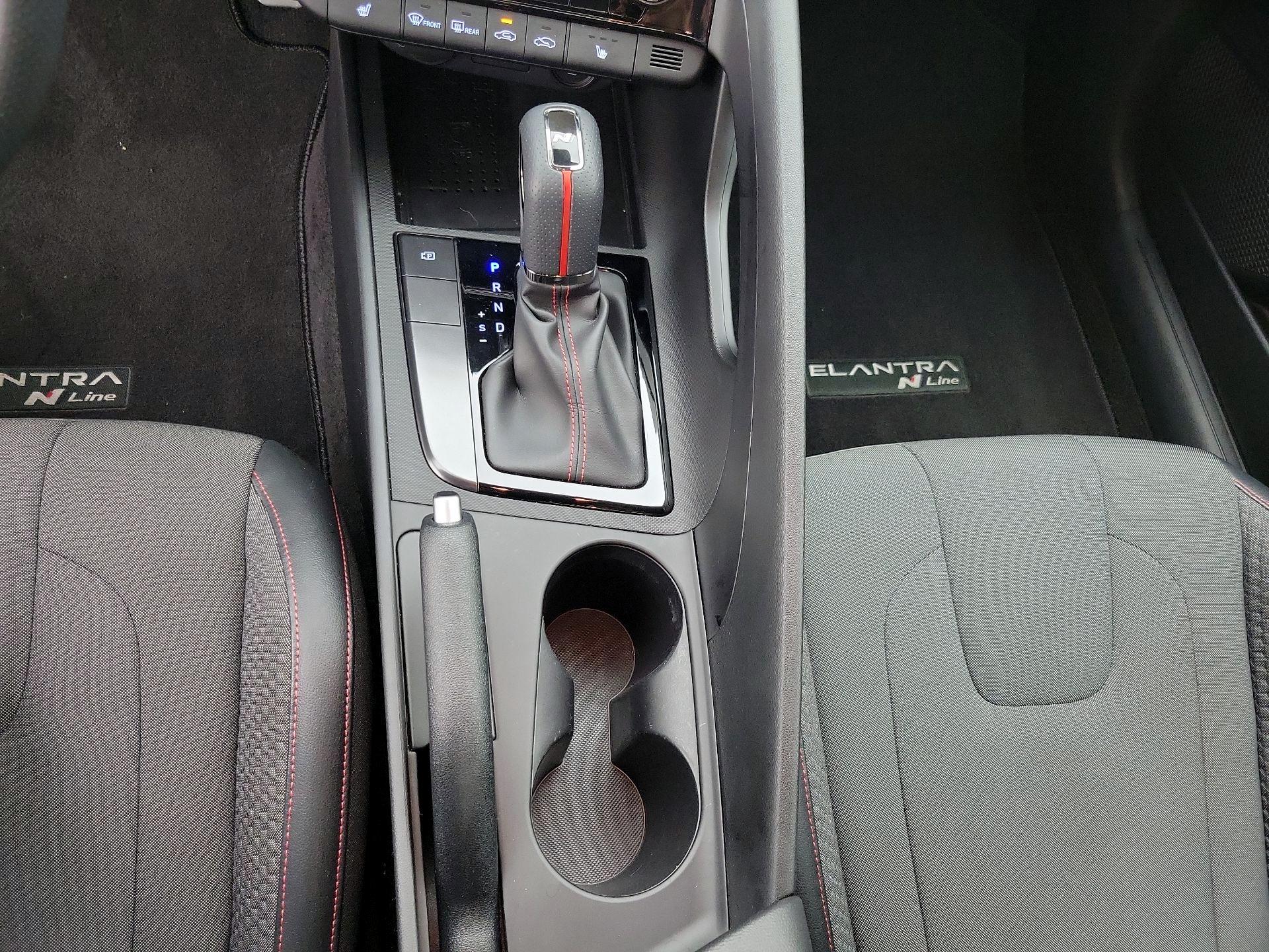 Thumbnail: 2023 Hyundai Elantra - 18