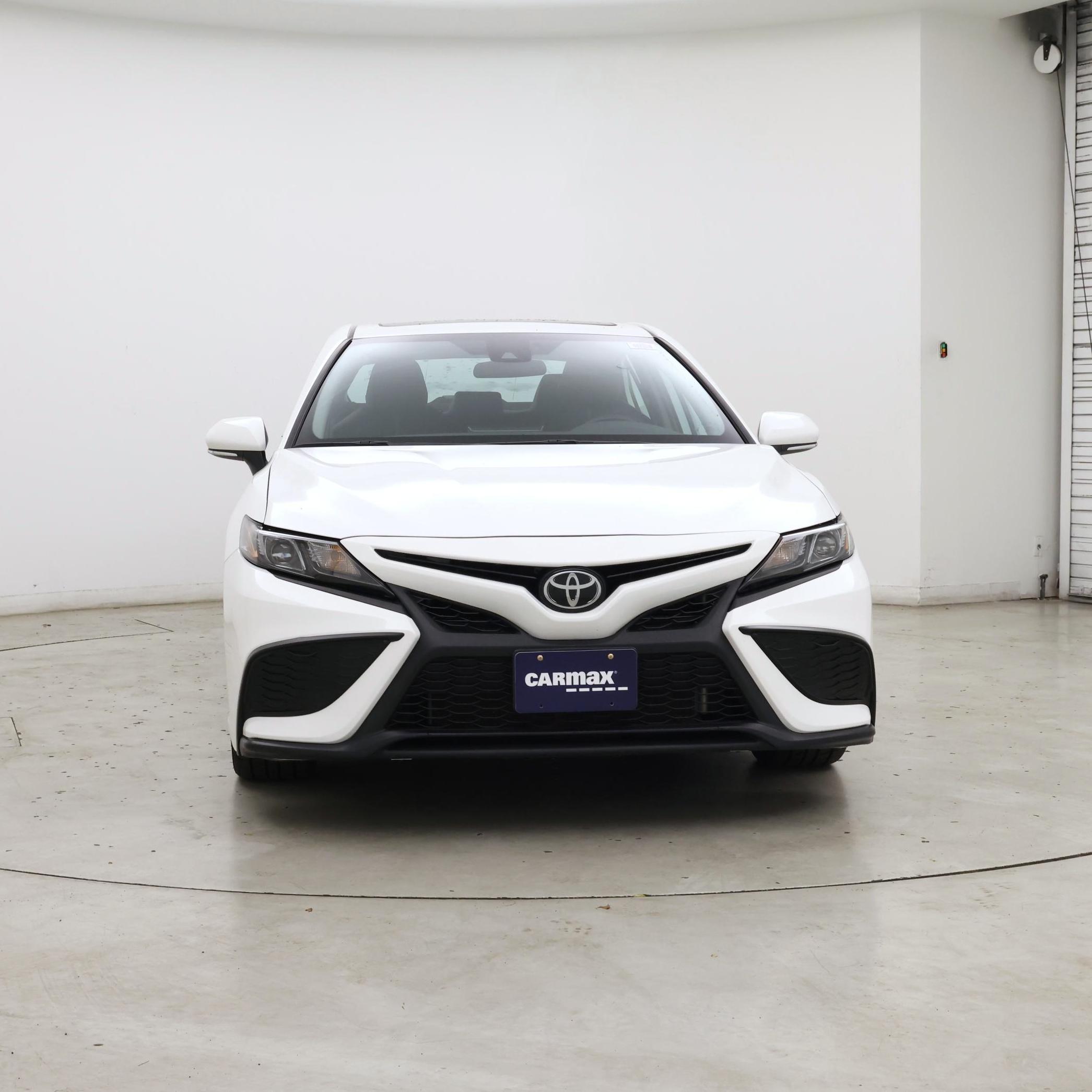 Thumbnail: 2022 Toyota Camry - 5