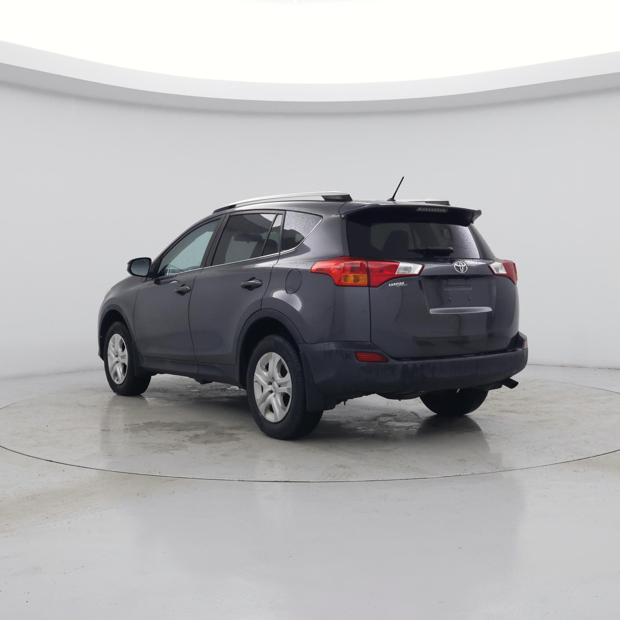 Thumbnail: 2015 Toyota RAV4 - 2