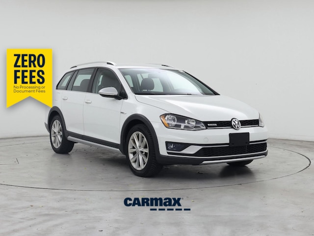White 2017 Volkswagen Golf Alltrack Wagon All-Wheel Drive Manual