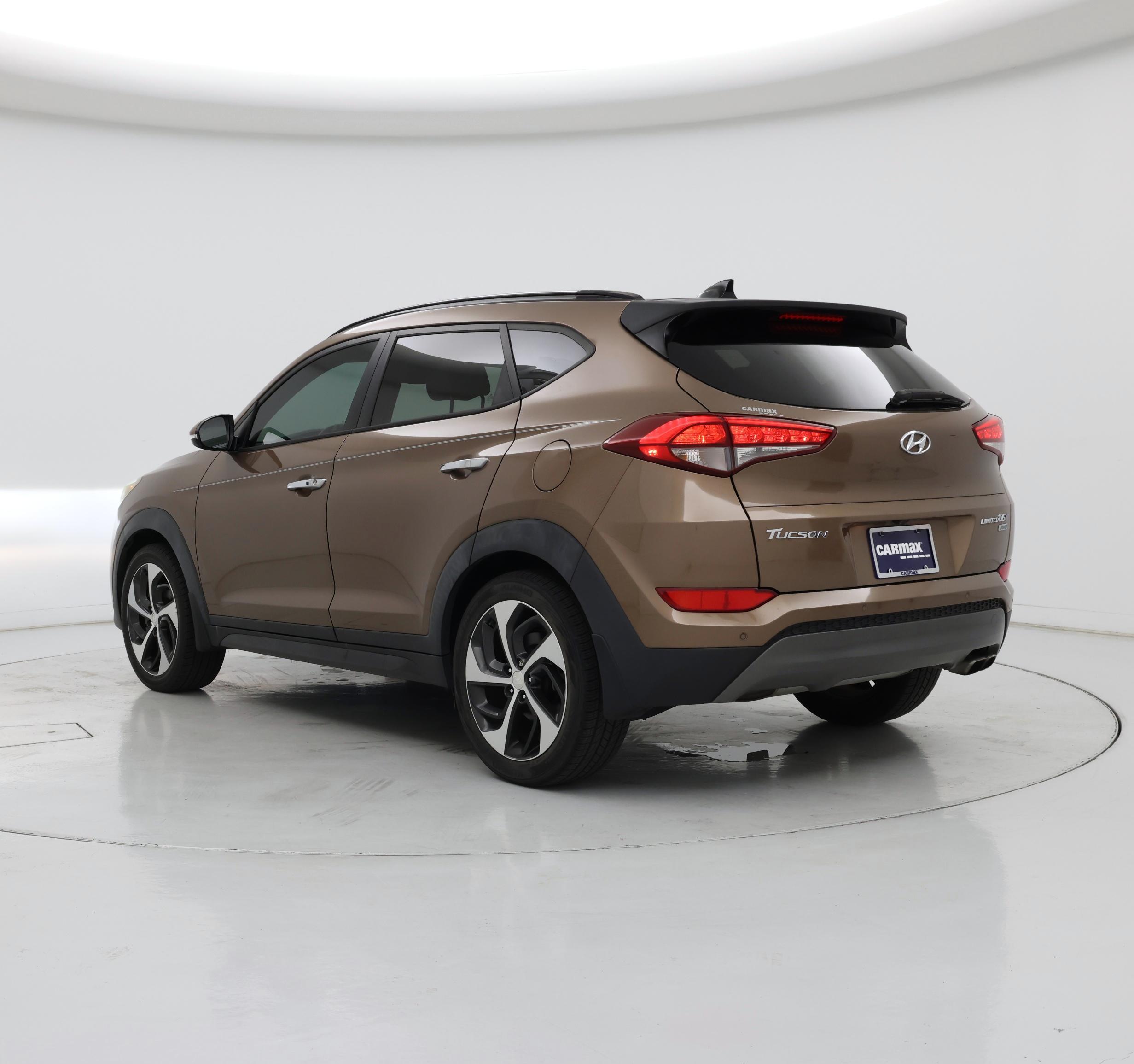 Thumbnail: 2016 Hyundai Tucson - 2