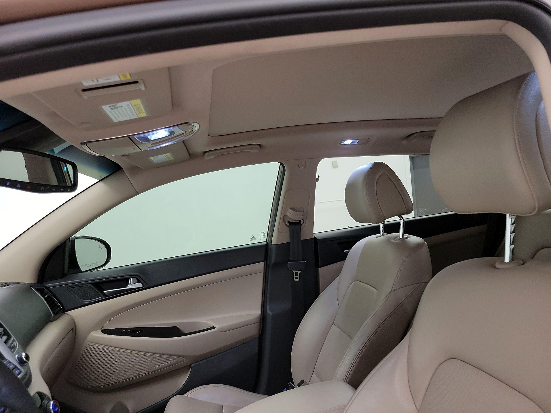 Thumbnail: 2016 Hyundai Tucson - 20