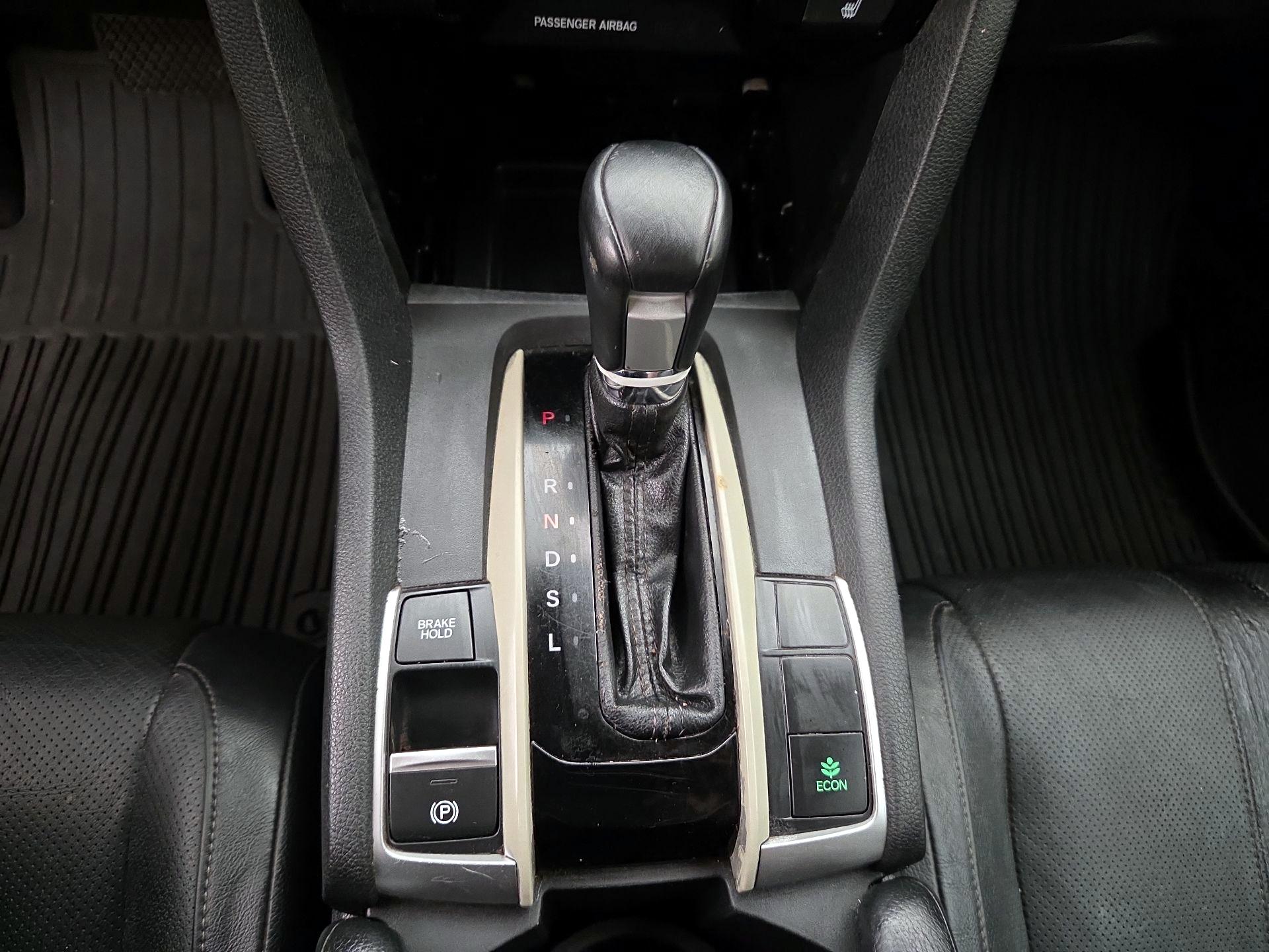 Thumbnail: 2020 Honda Civic - 17