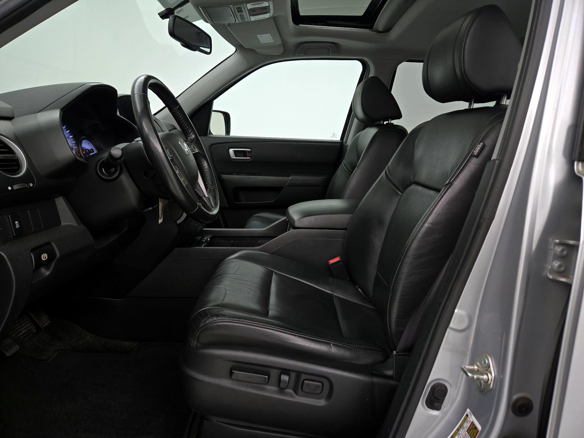 Thumbnail: 2015 Honda Pilot - 11
