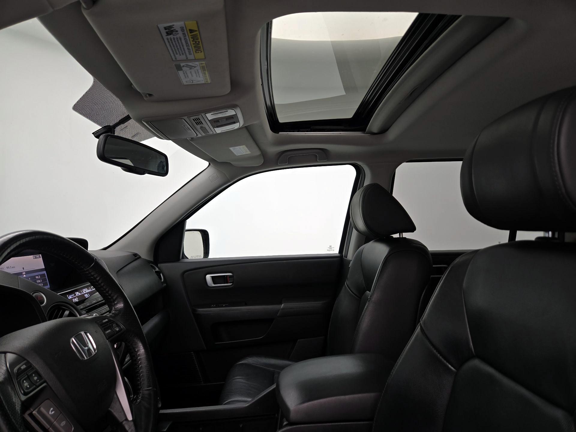 Thumbnail: 2015 Honda Pilot - 20