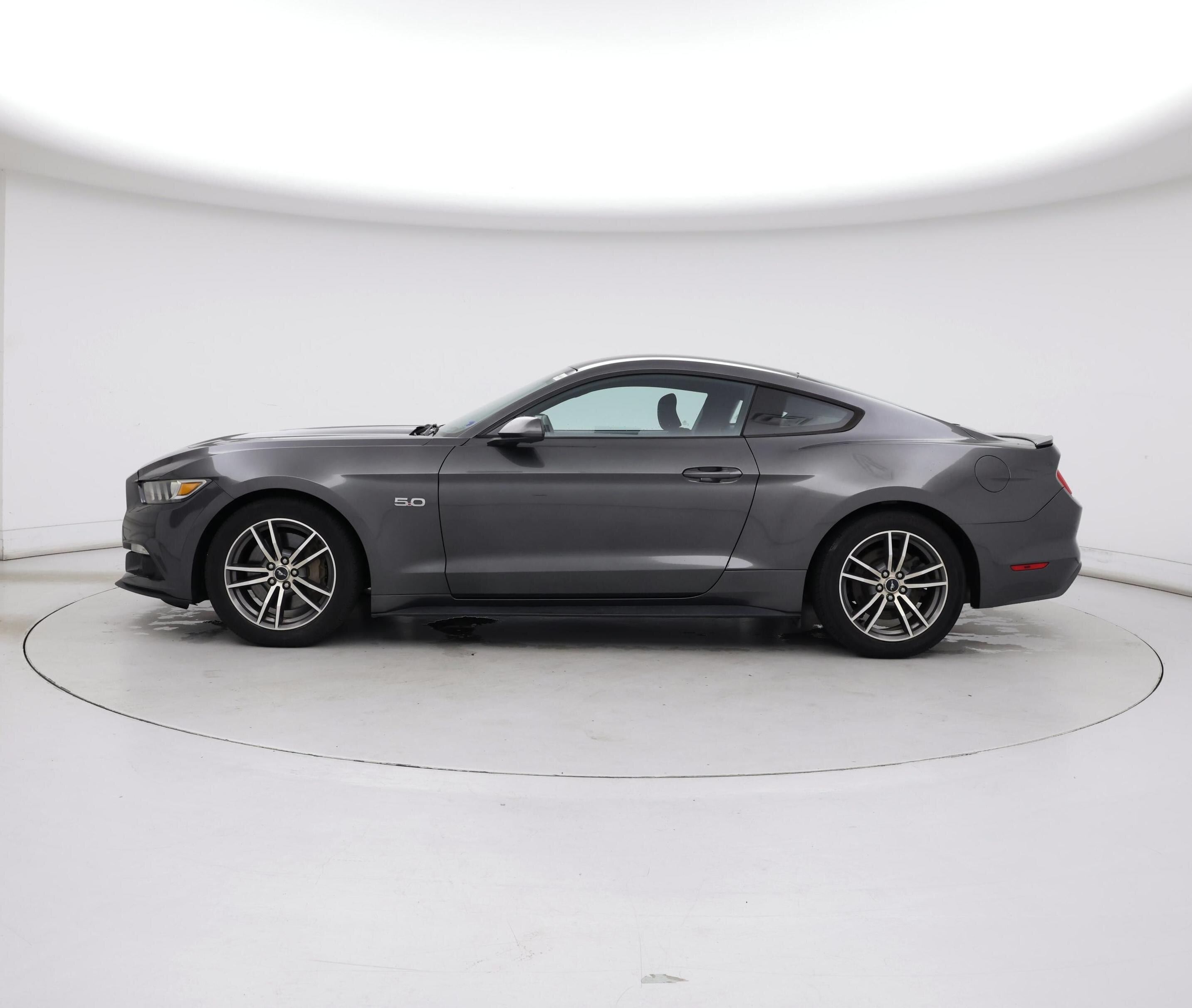 Thumbnail: 2017 Ford Mustang - 3