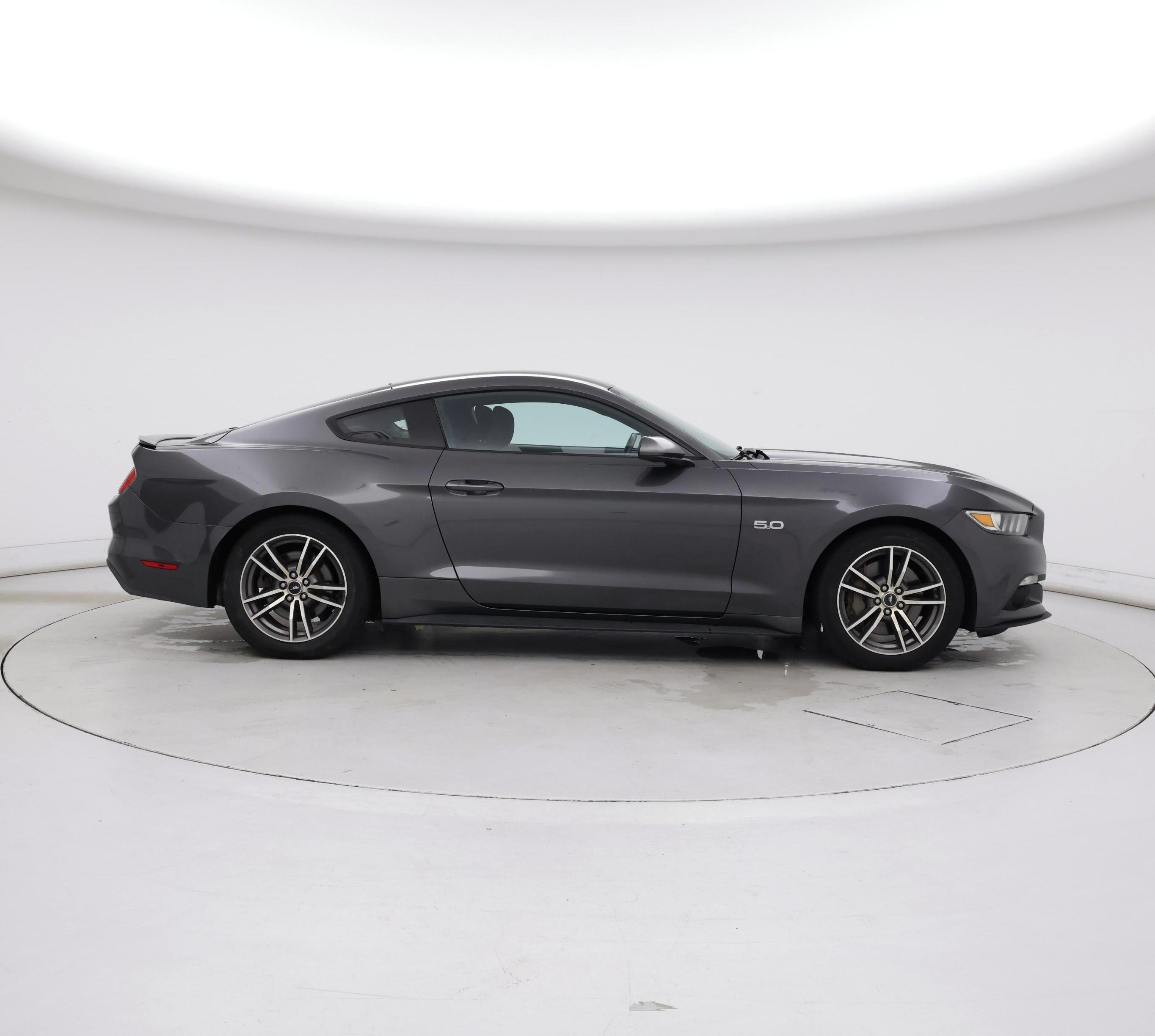 Thumbnail: 2017 Ford Mustang - 7