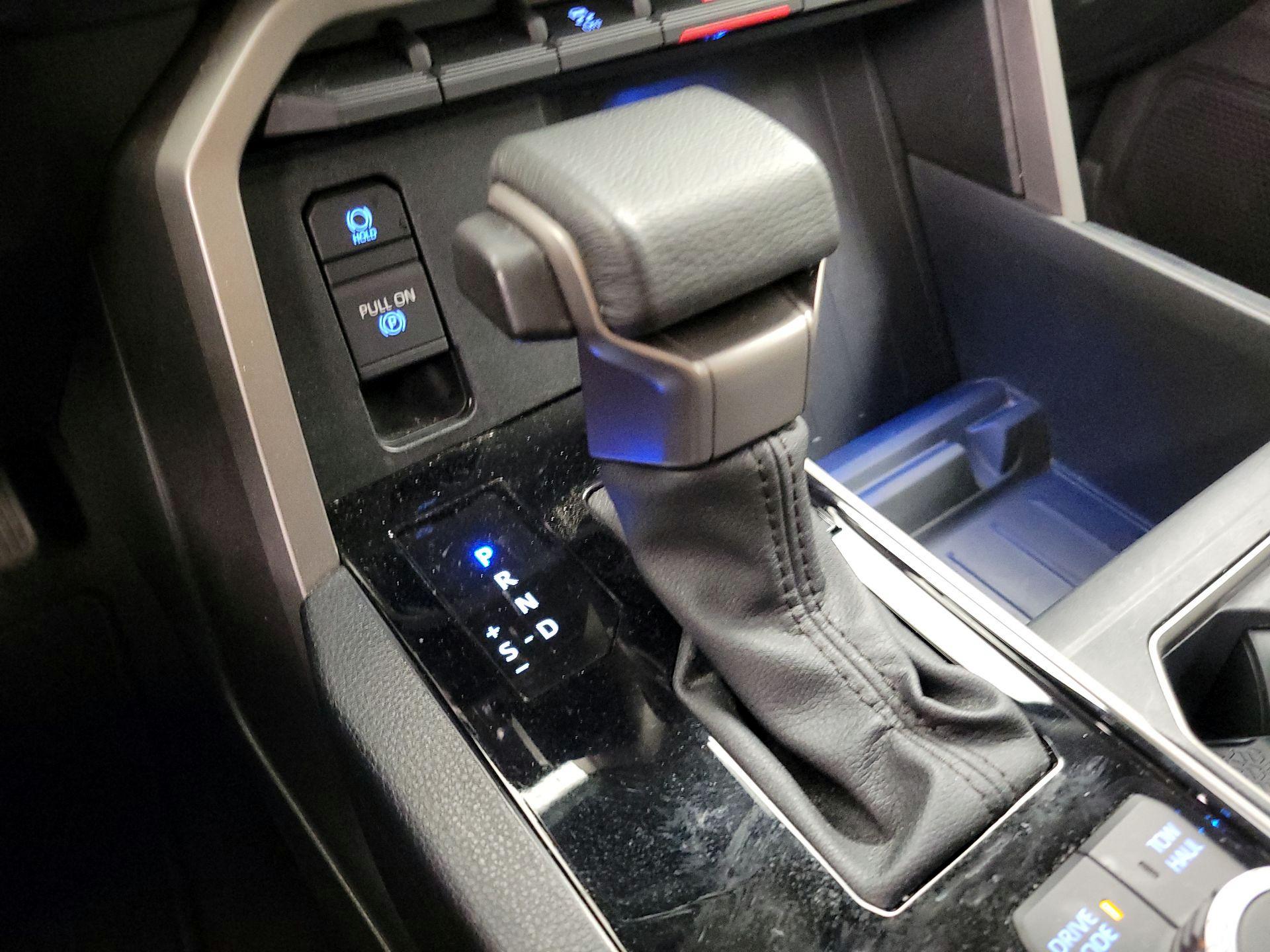 Thumbnail: 2024 Toyota Tundra - 17