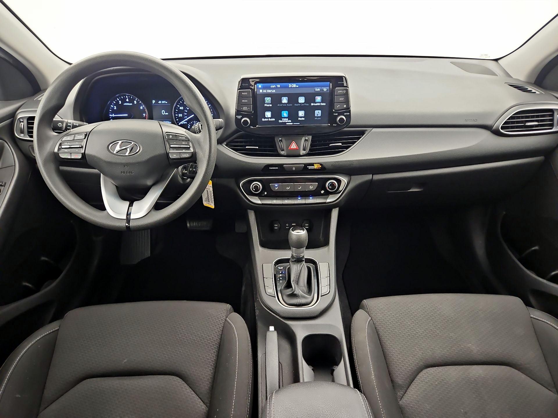 Thumbnail: 2019 Hyundai Elantra - 9