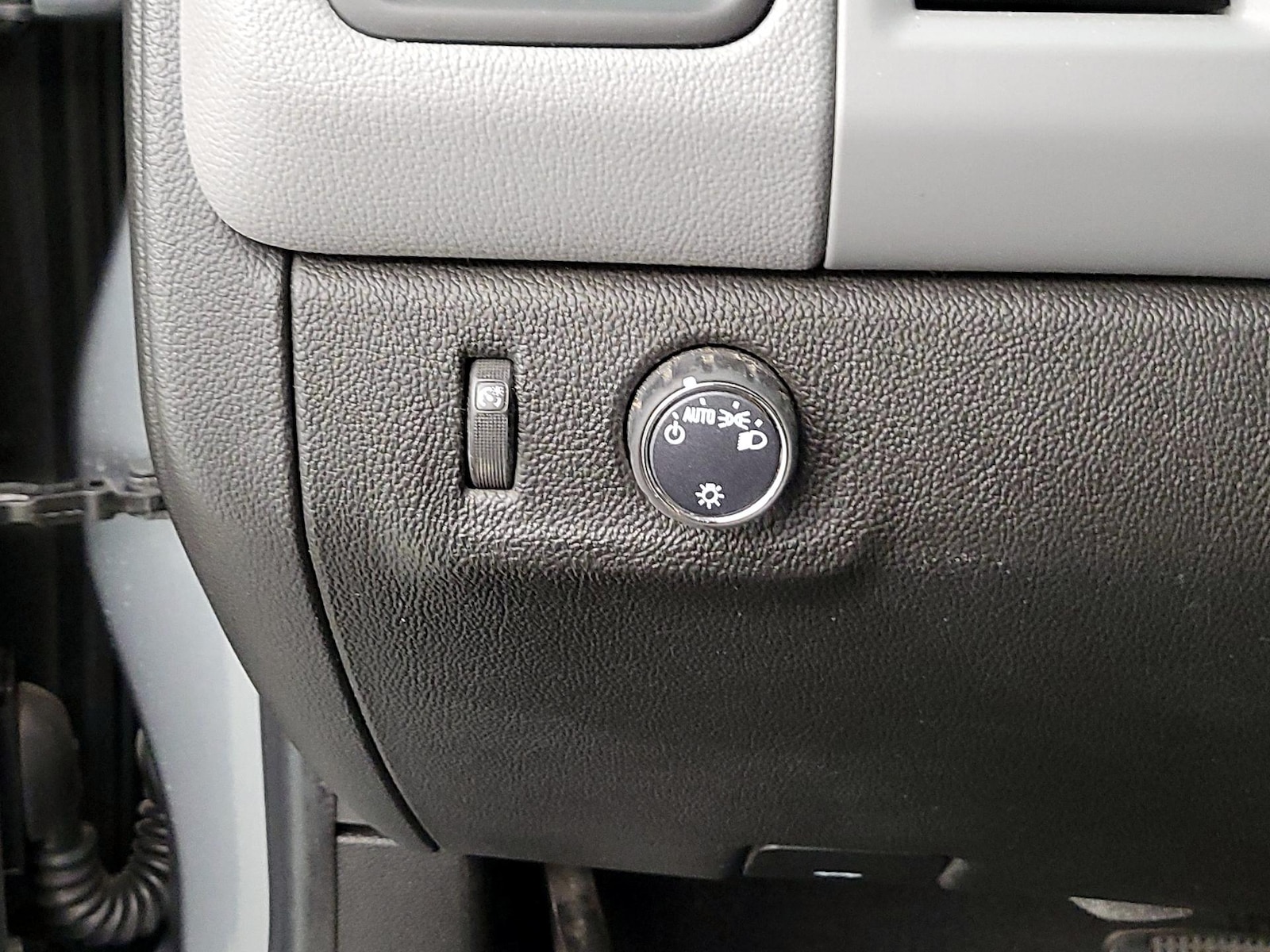 2021 Chevrolet Colorado Work Truck - Photo 14