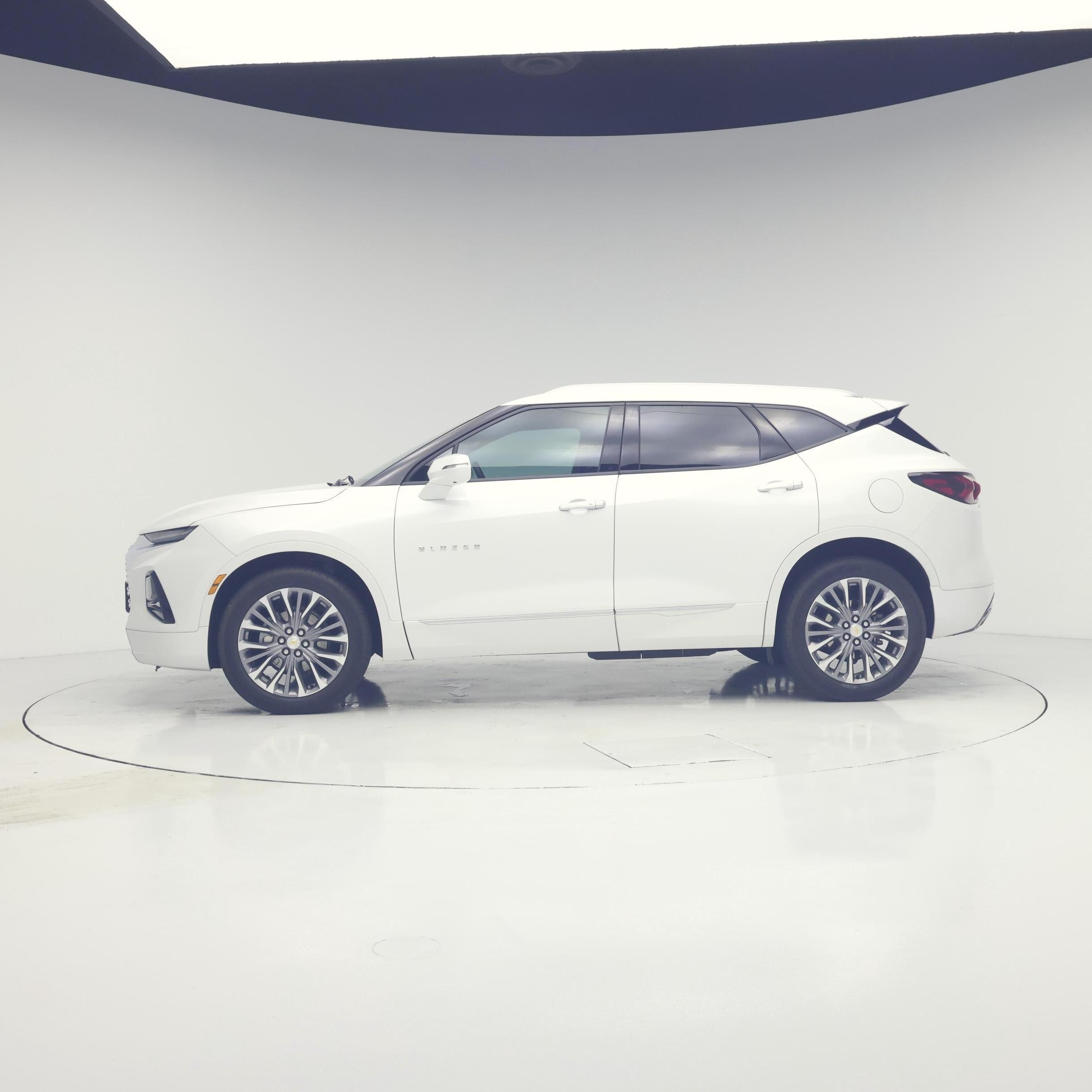 Thumbnail: 2020 Chevrolet Blazer - 3