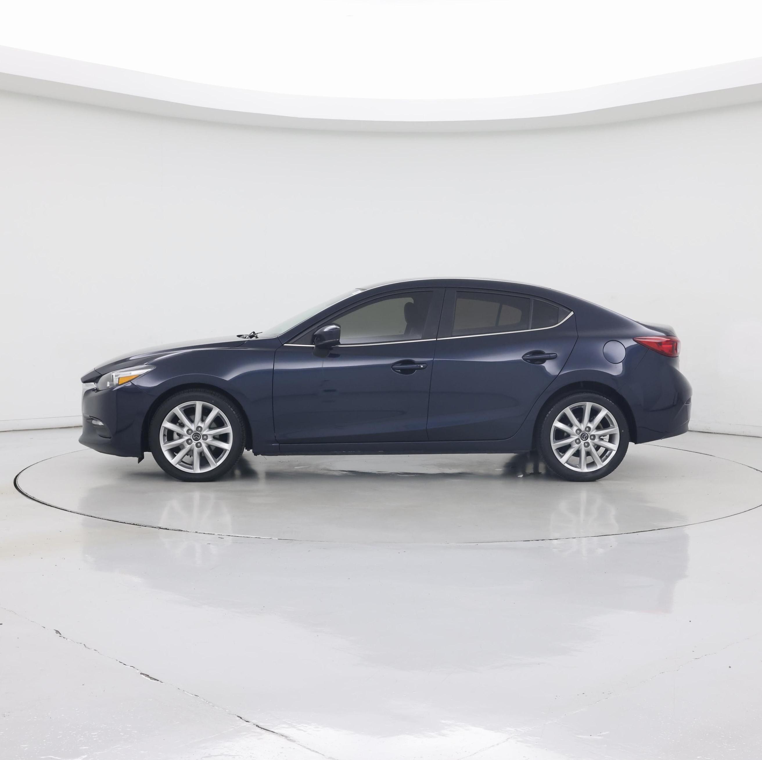 Thumbnail: 2017 Mazda Mazda3 - 3