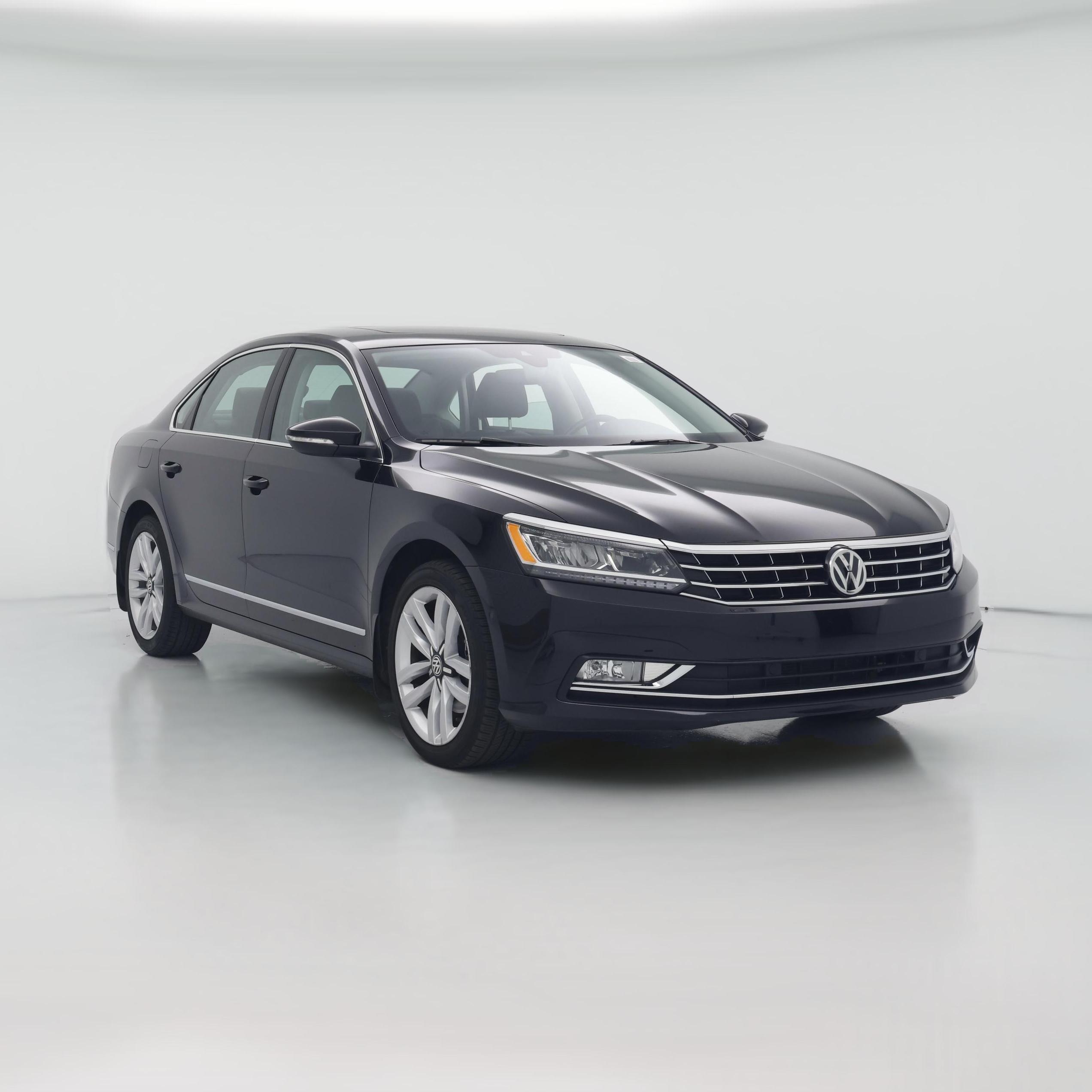 Thumbnail: 2017 Volkswagen Passat - 1
