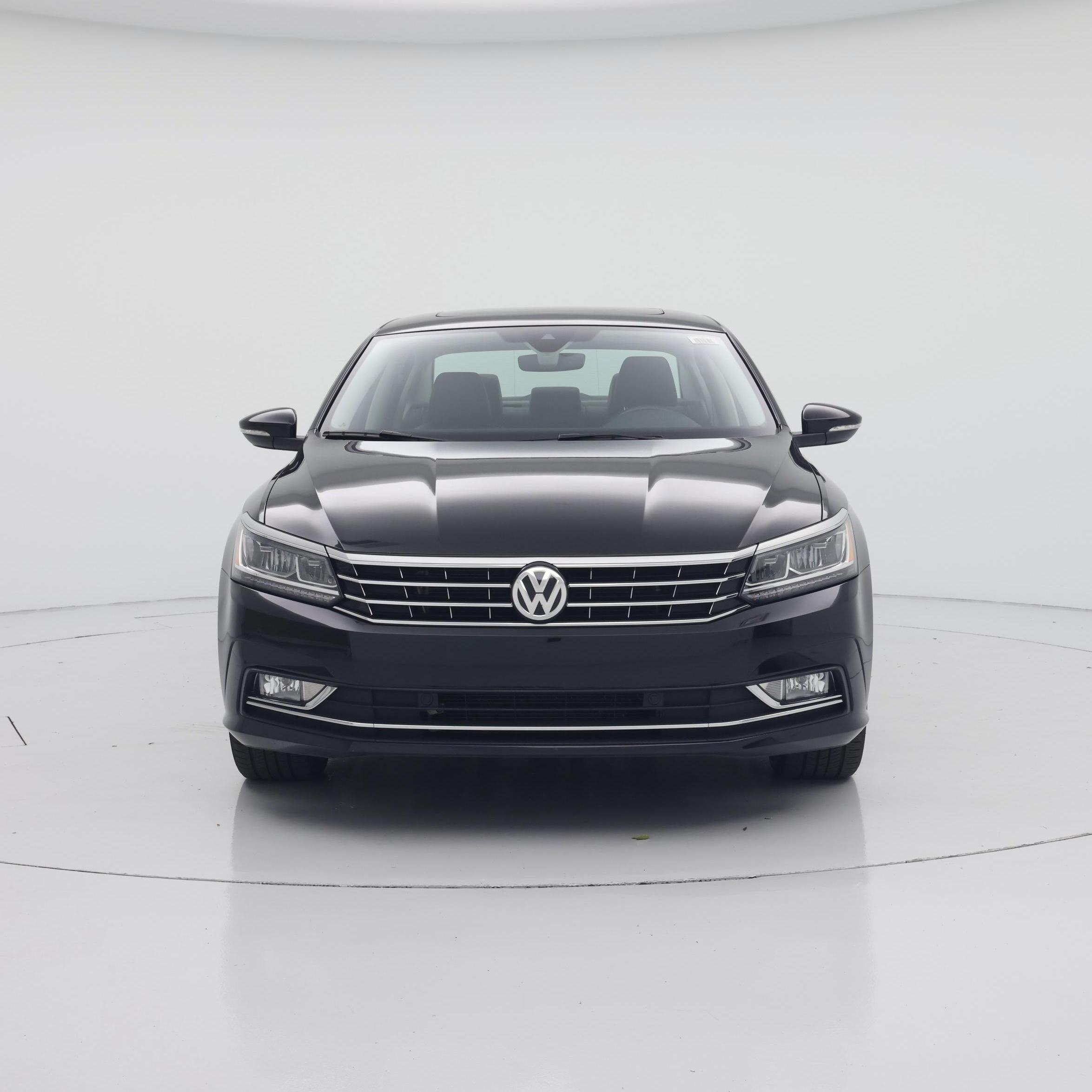 Thumbnail: 2017 Volkswagen Passat - 5