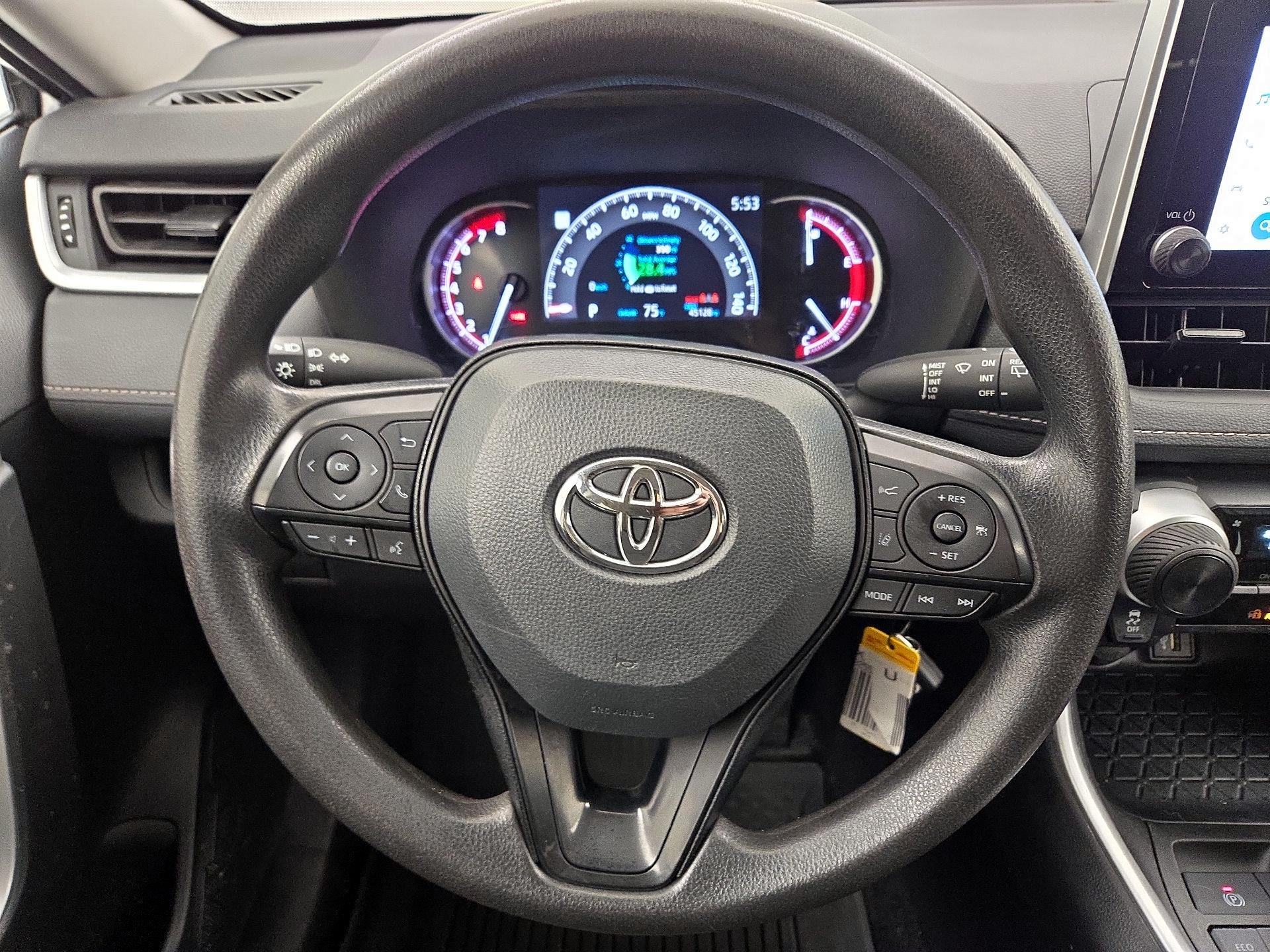 Thumbnail: 2025 Toyota RAV4 - 10