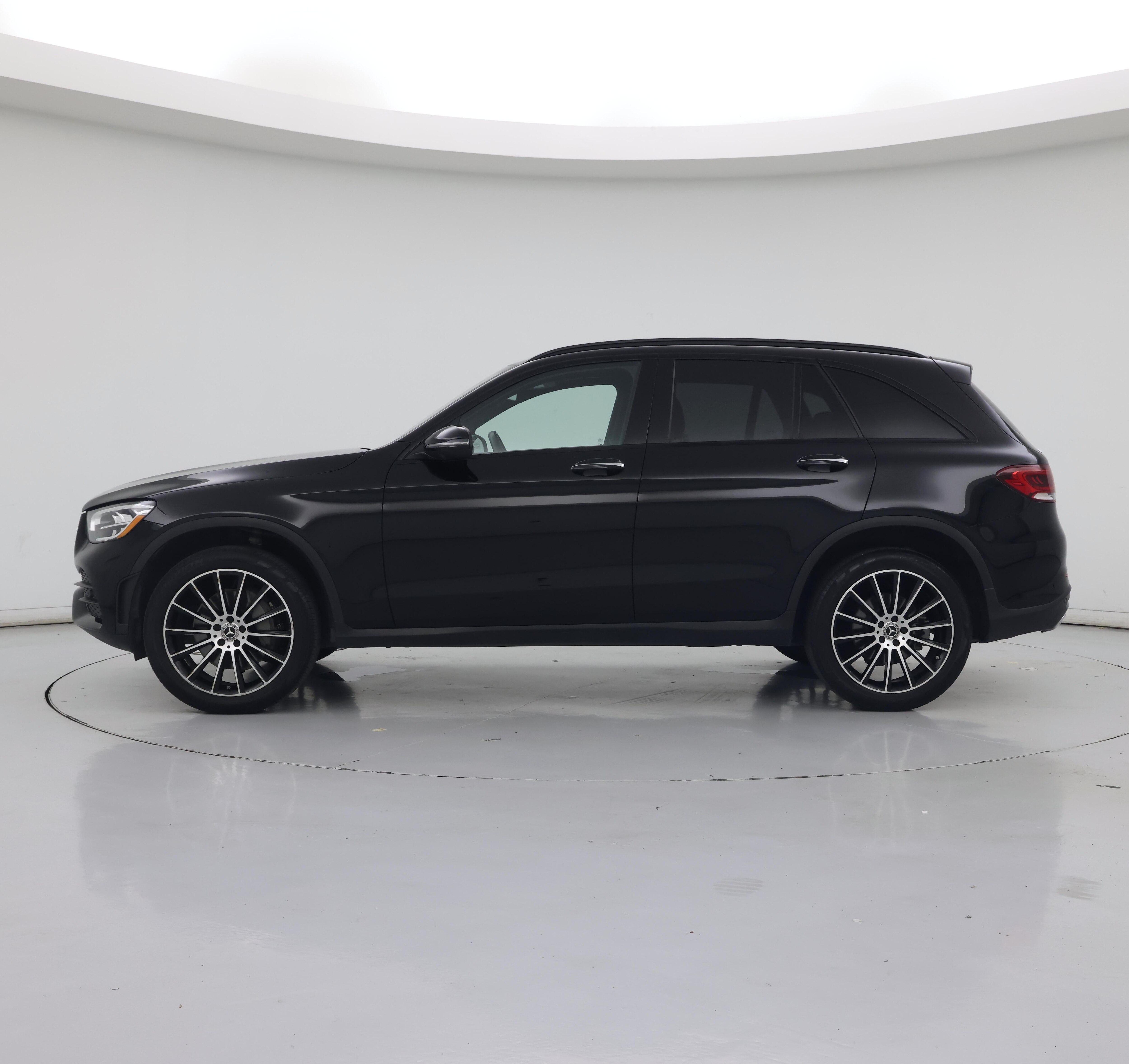 Thumbnail: 2021 Mercedes-Benz GLC - 3