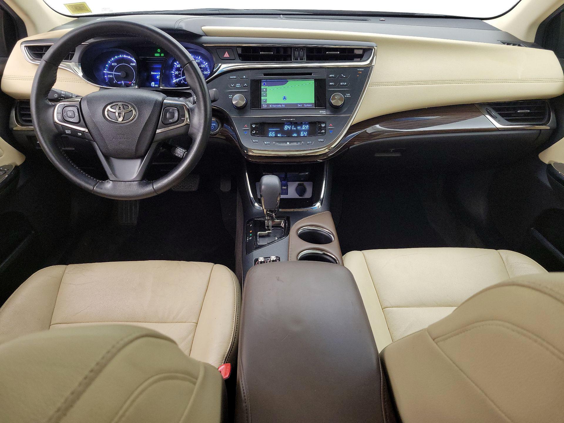 Thumbnail: 2014 Toyota Avalon - 9