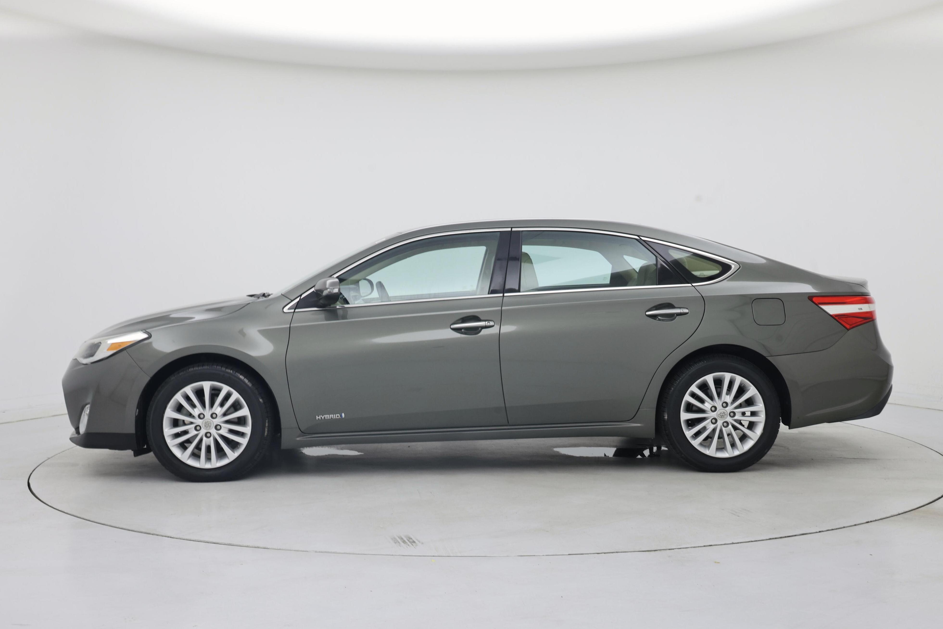 Thumbnail: 2014 Toyota Avalon - 3