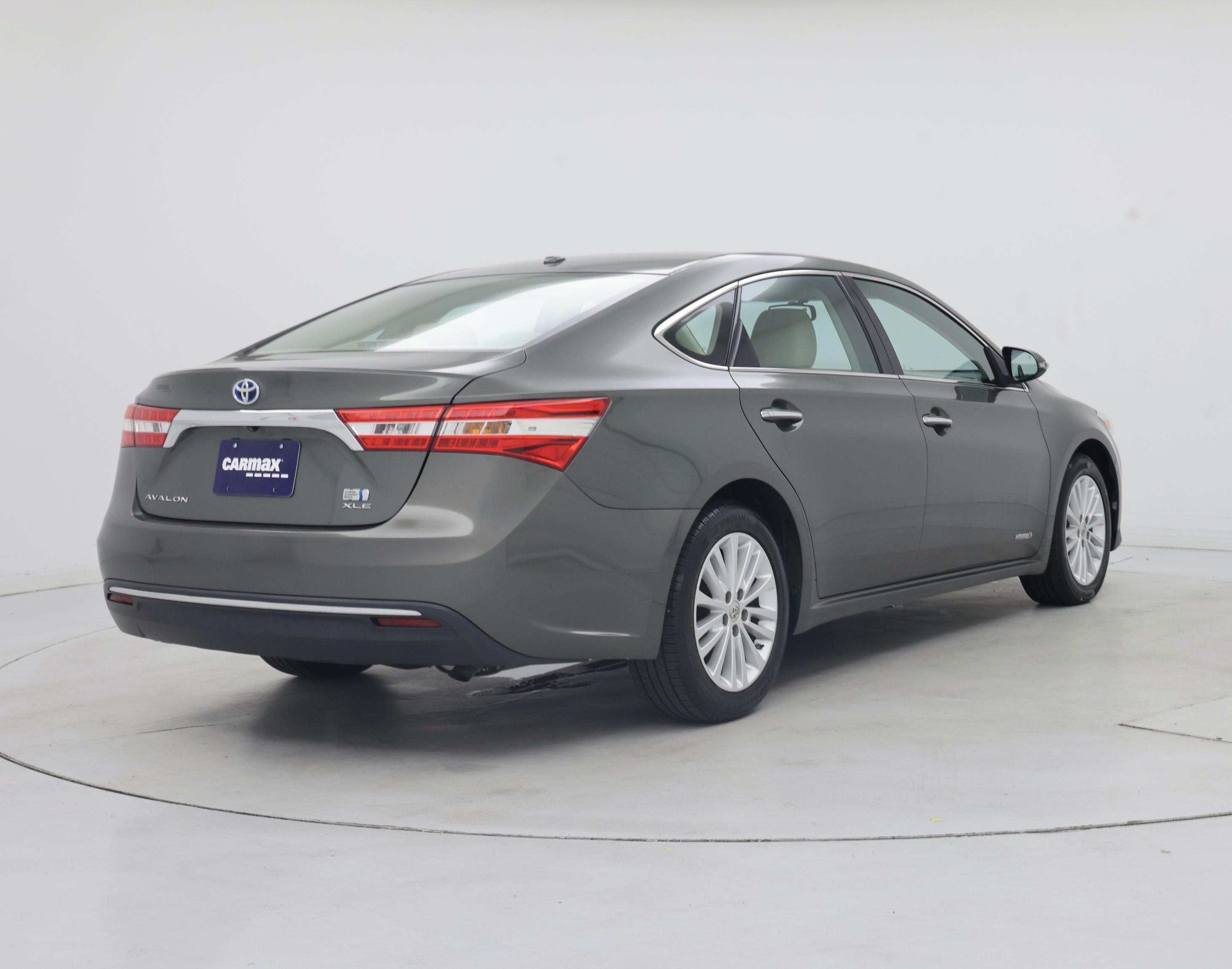 Thumbnail: 2014 Toyota Avalon - 8
