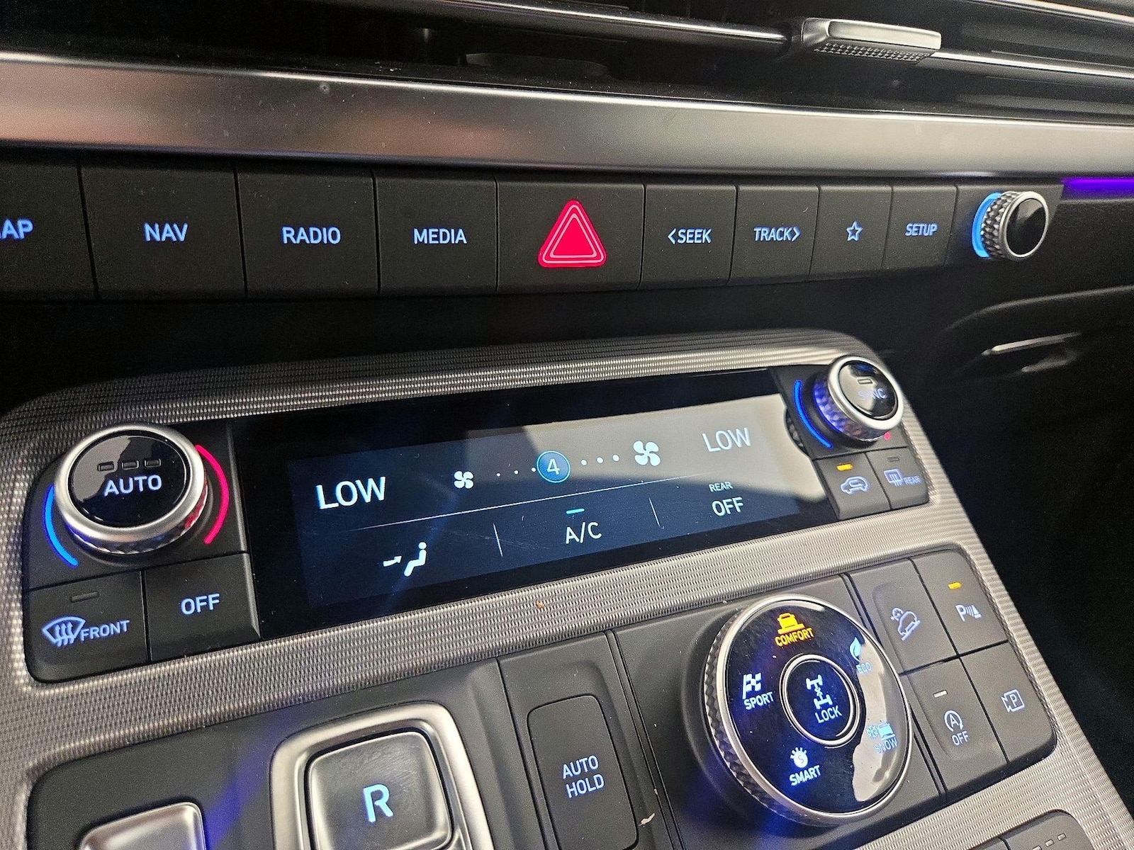 2024 Hyundai Palisade Calligraphy - Photo 18