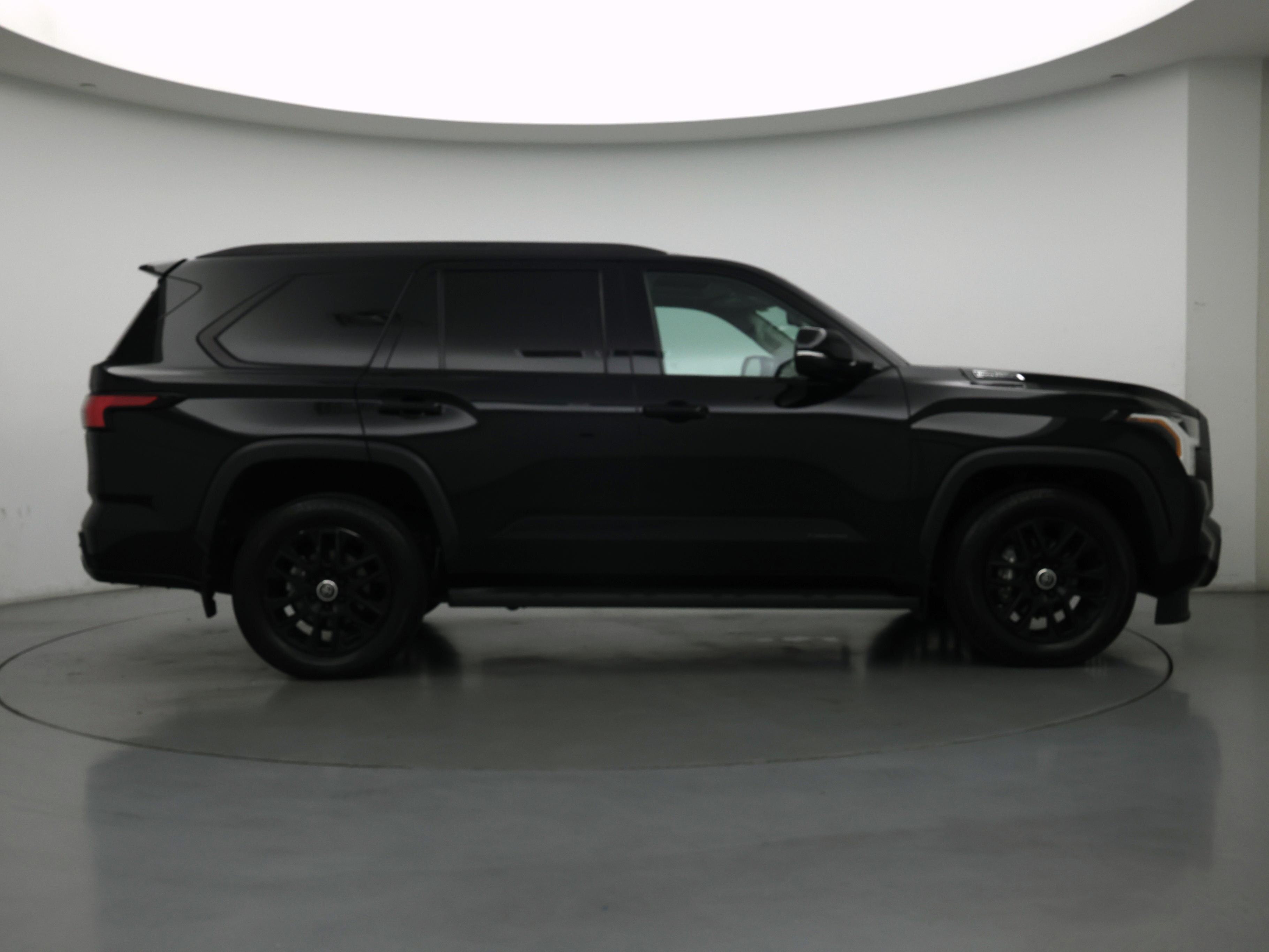Thumbnail: 2024 Toyota Sequoia - 7