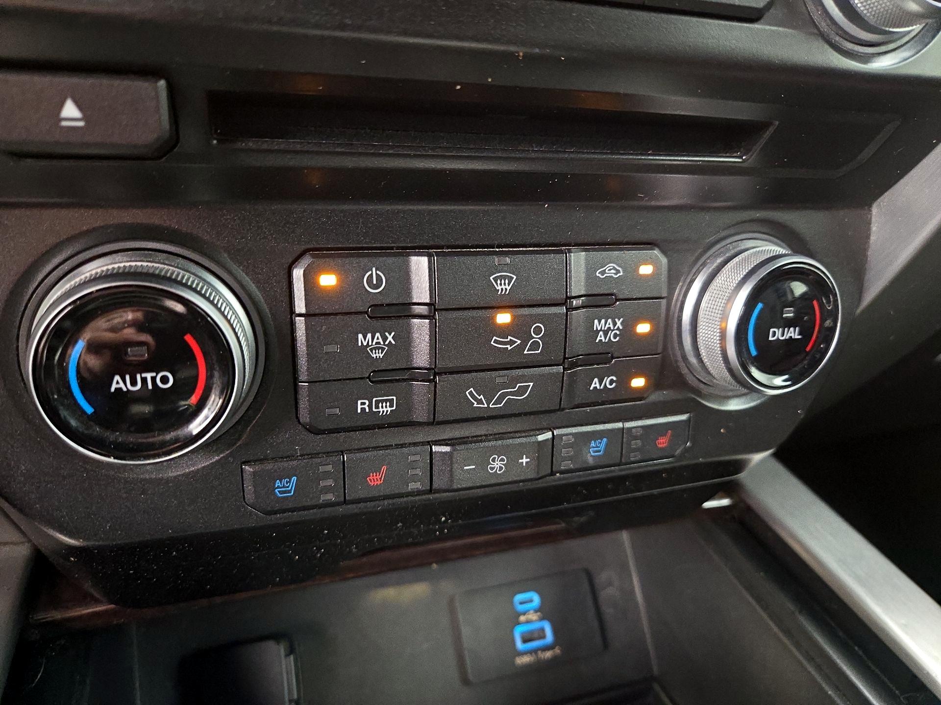 Thumbnail: 2015 Ford F-150 - 16