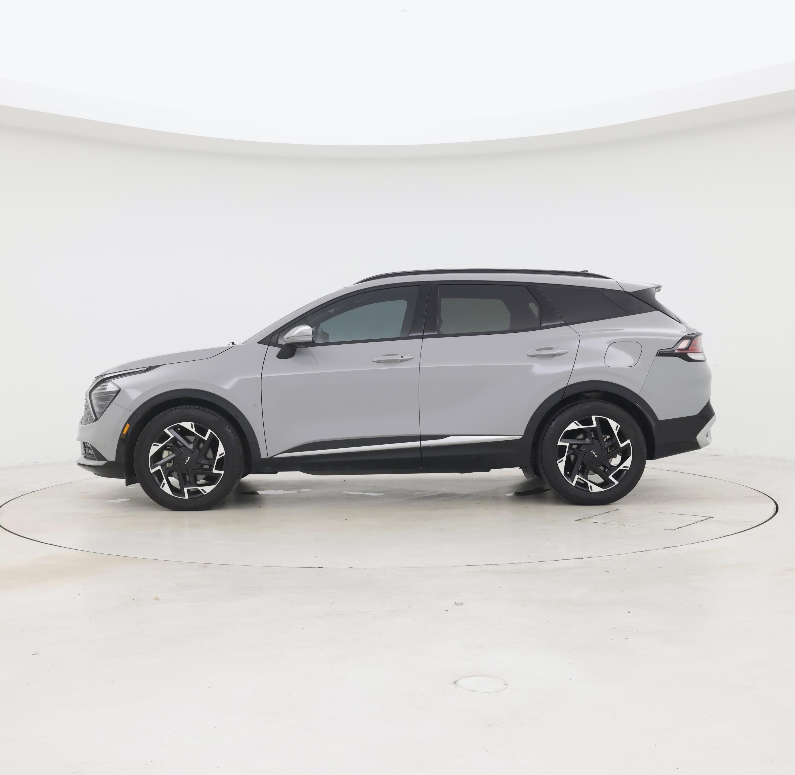 Thumbnail: 2023 Kia Sportage - 3