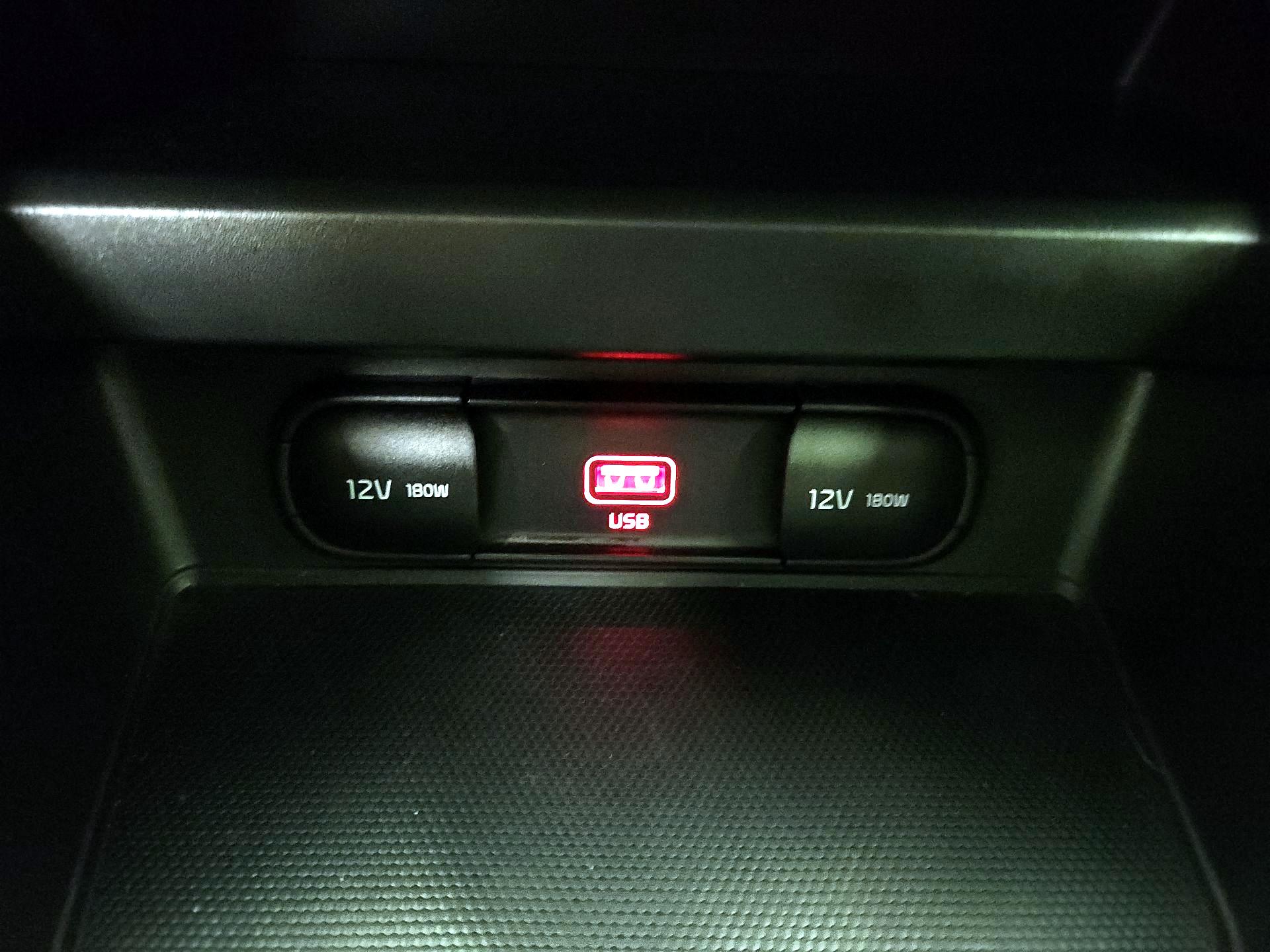 Thumbnail: 2020 Kia Soul - 18