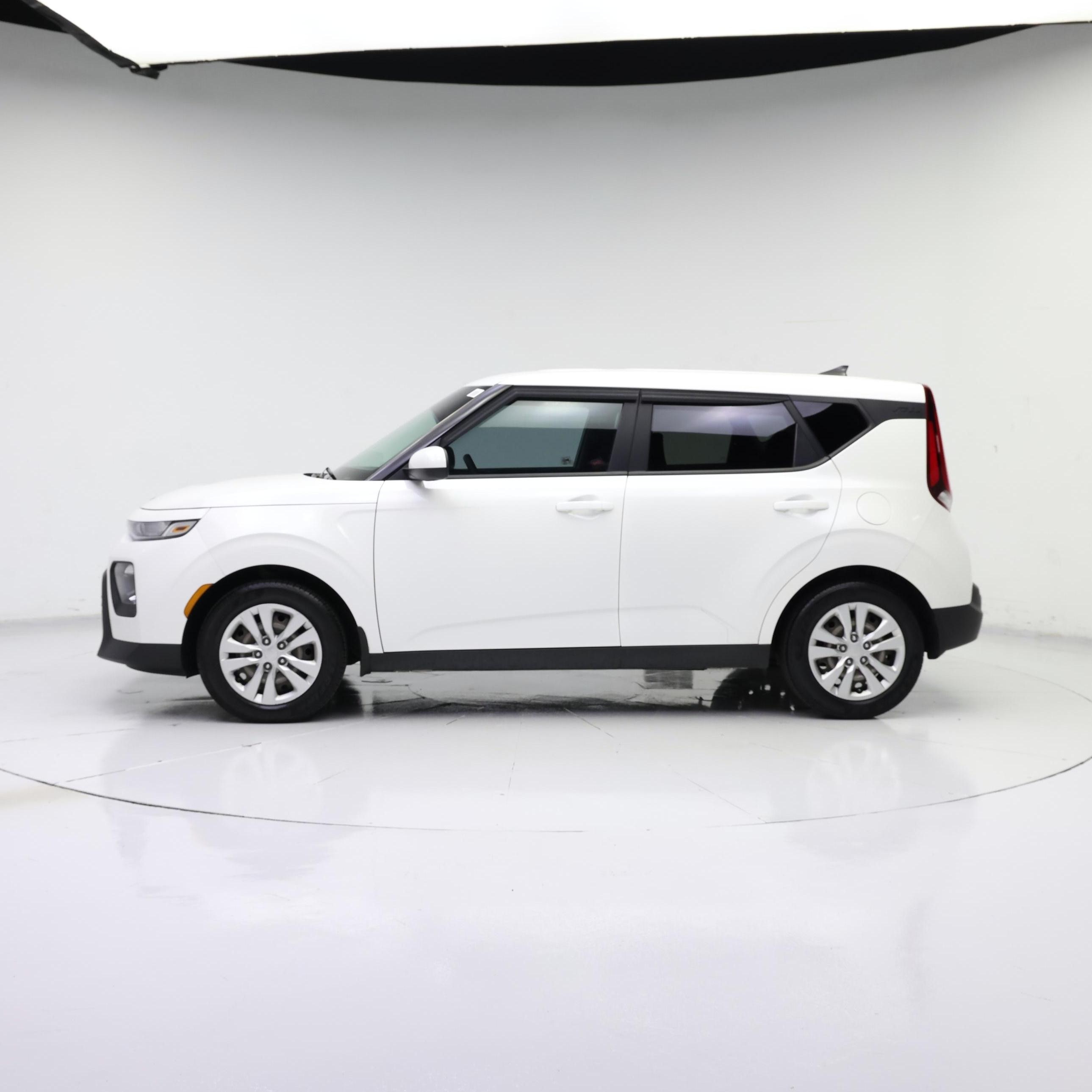 Thumbnail: 2020 Kia Soul - 3