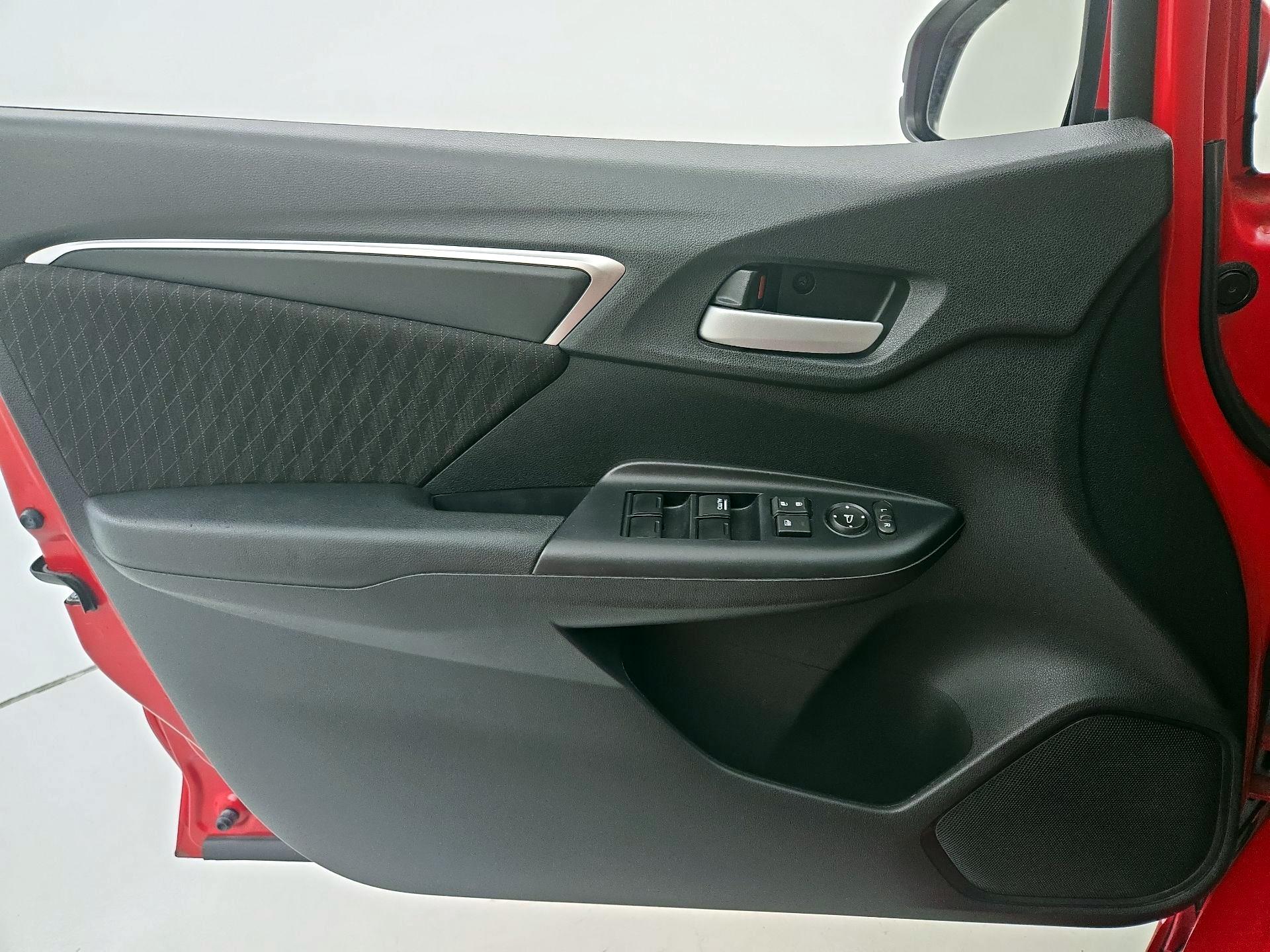 Thumbnail: 2018 Honda Fit - 12