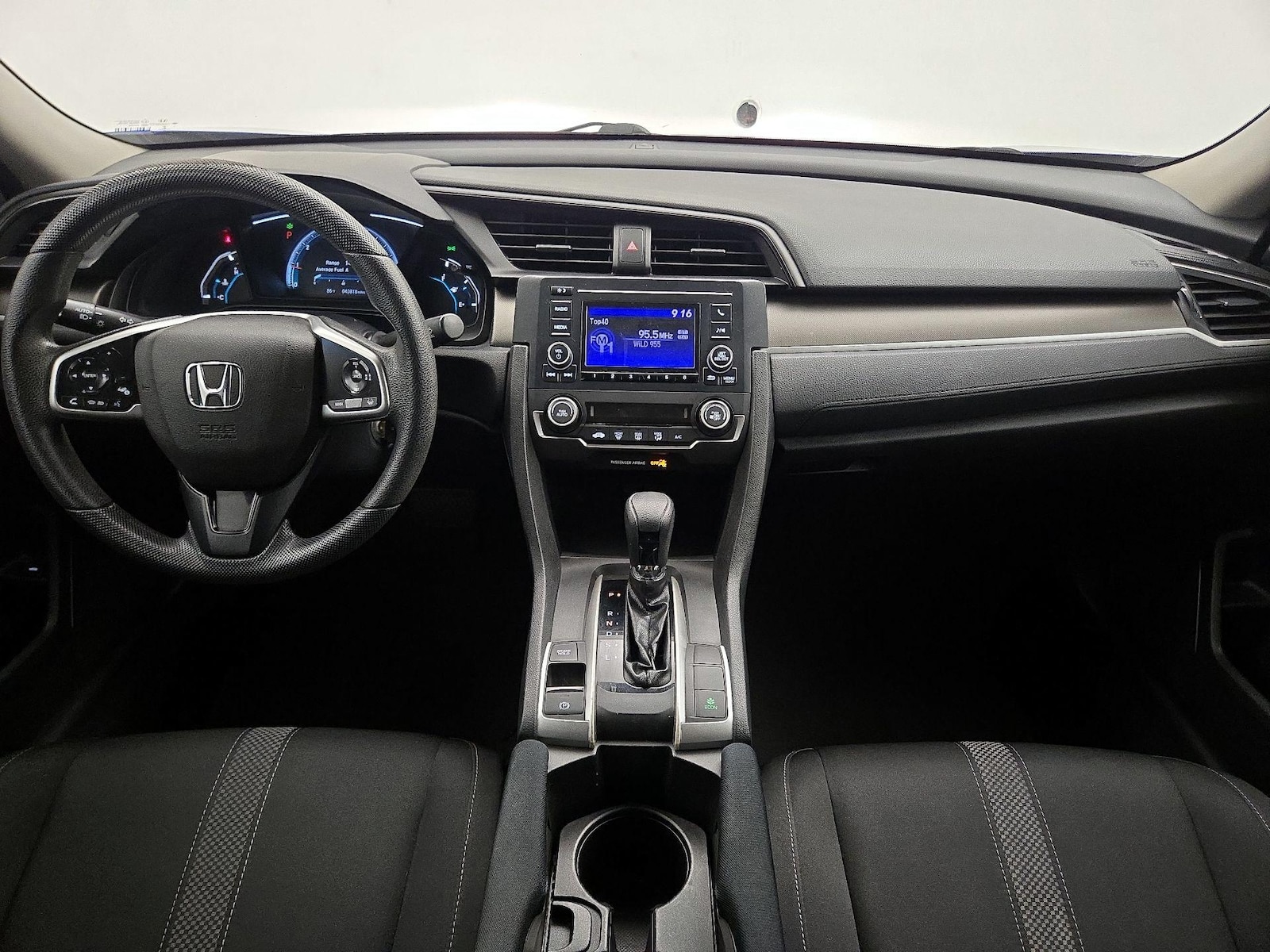 2019 Honda Civic LX - Photo 10