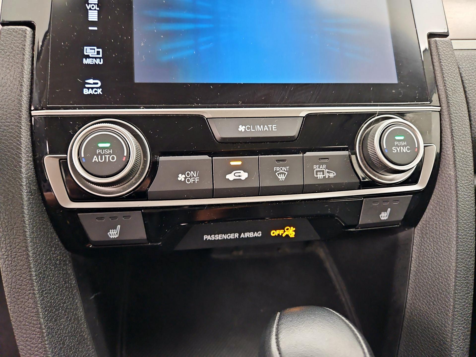 Thumbnail: 2016 Honda Civic - 16